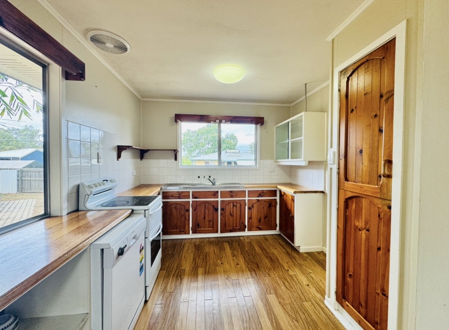 10 HARRIS Court, Moranbah Sold by Infinity Property Specialists - image 5