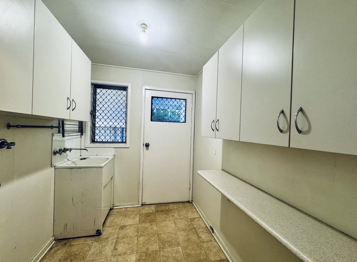 12 FLINDERS Drive, Moranbah Sold by Infinity Property Specialists - image 6