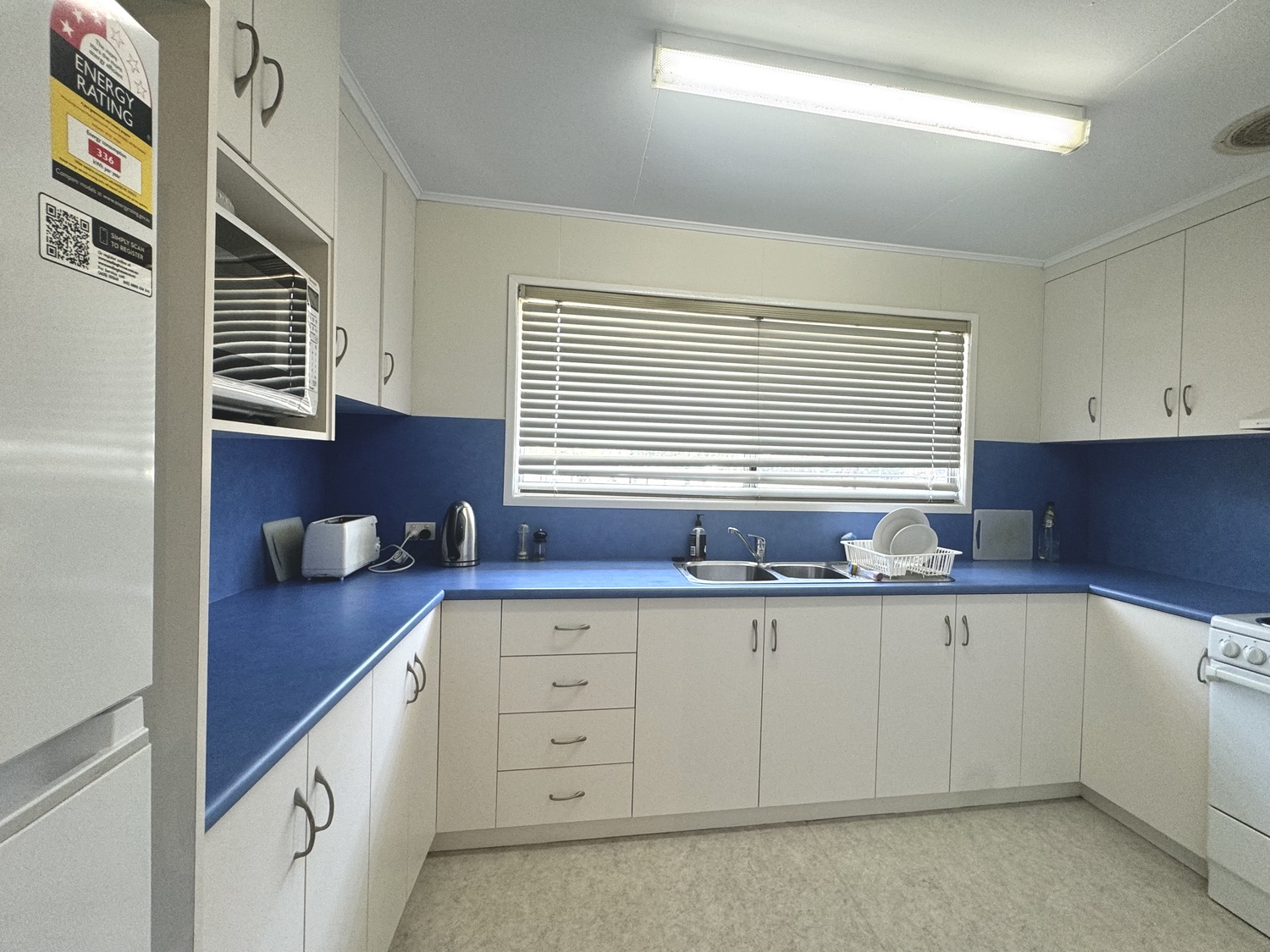 37 WINTERER Crescent, Dysart Sold by Infinity Property Specialists - image 5