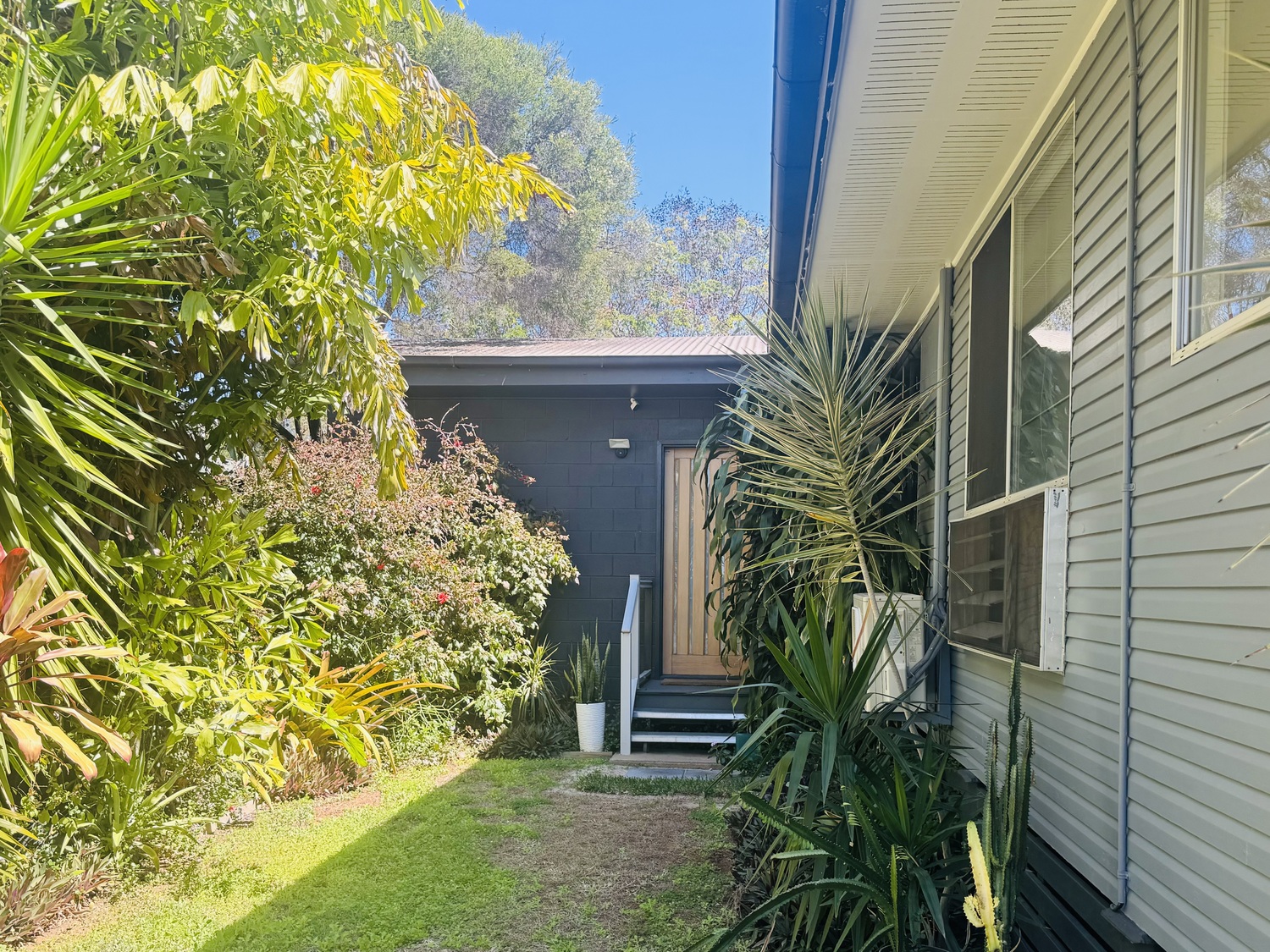 11 WATKINS Street, Moranbah Sold by Infinity Property Specialists - image 3
