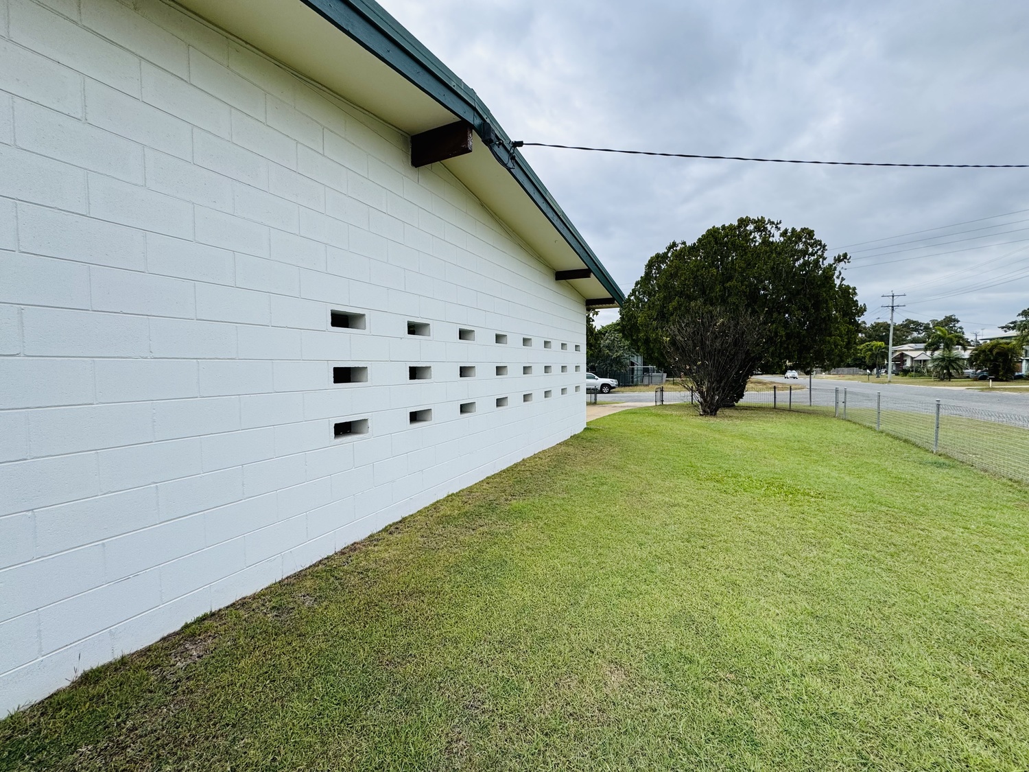 29 SEDGMAN Street, Moranbah Sold by Infinity Property Specialists - image 15