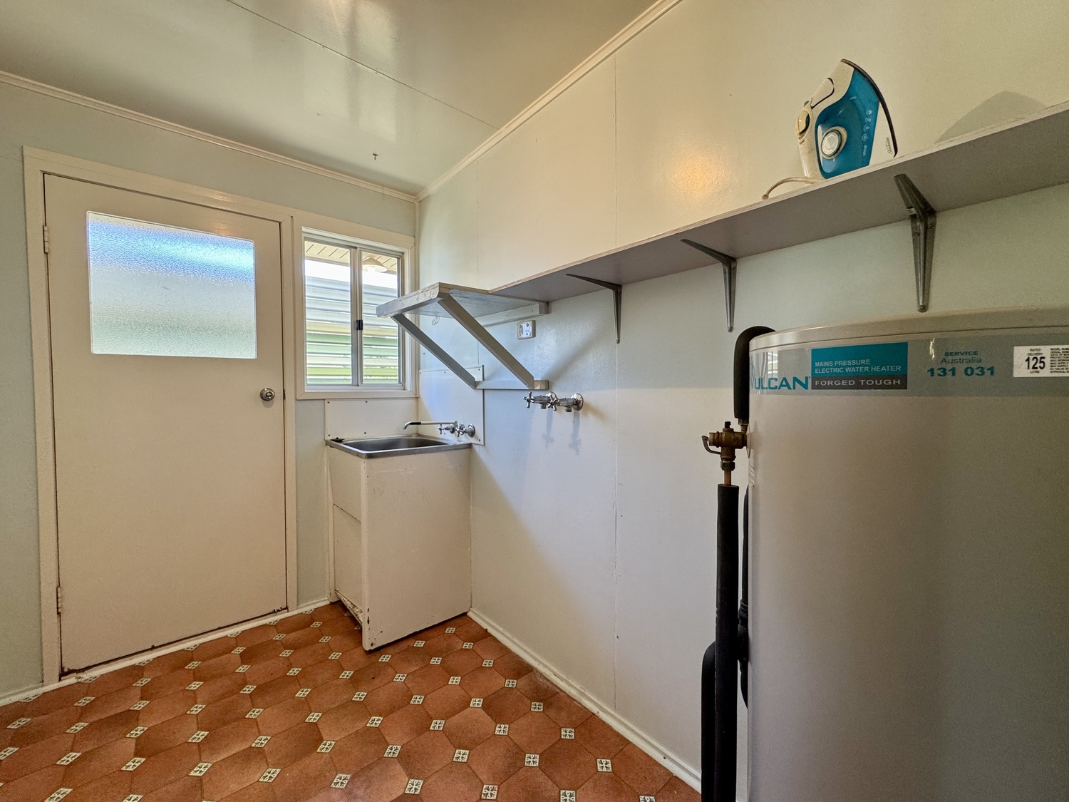 14 MACKAY Street, Moranbah Sold by Infinity Property Specialists - image 9