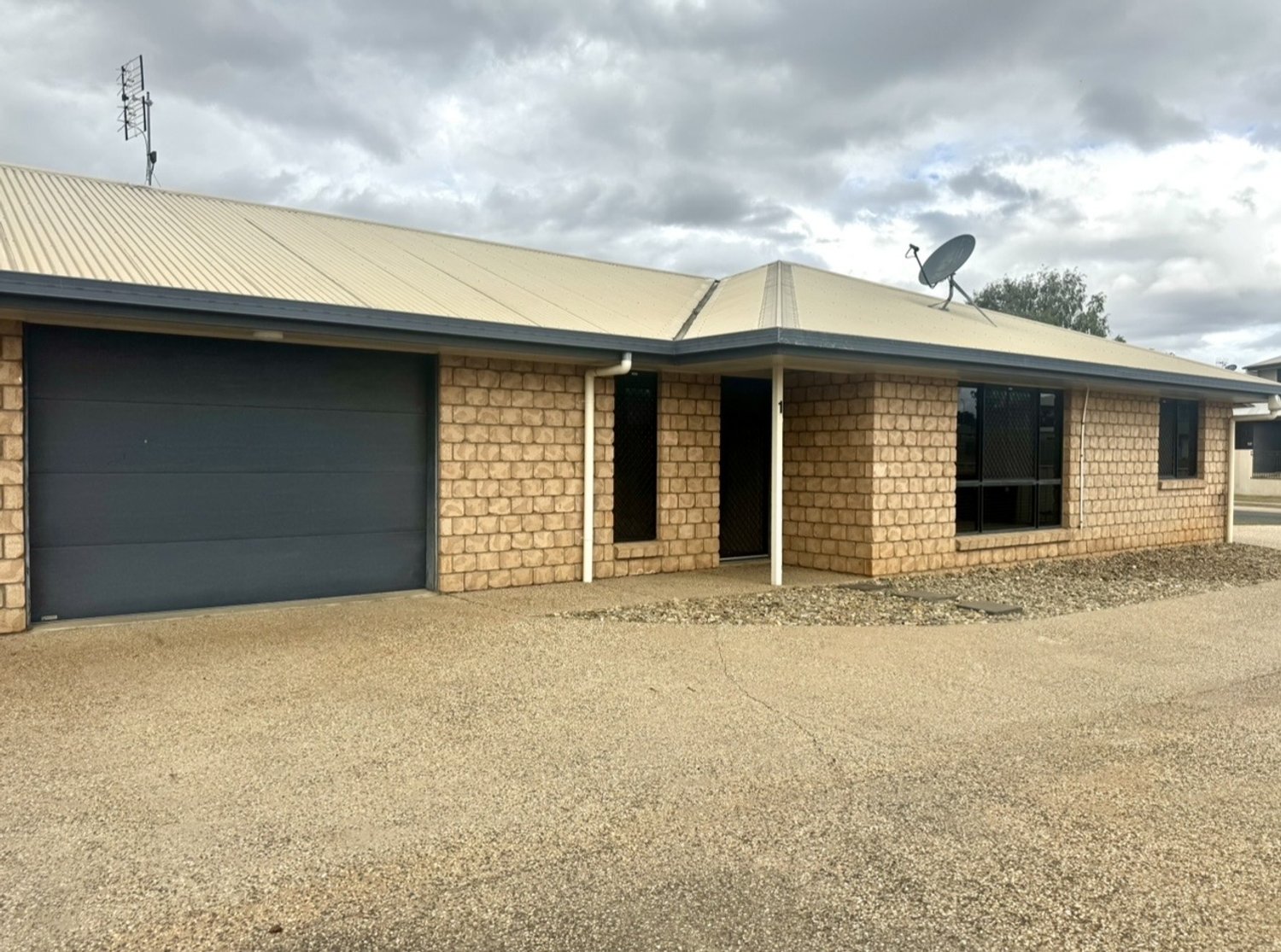 1/76 LAMBERT Drive, Moranbah Leased by Infinity Property Specialists