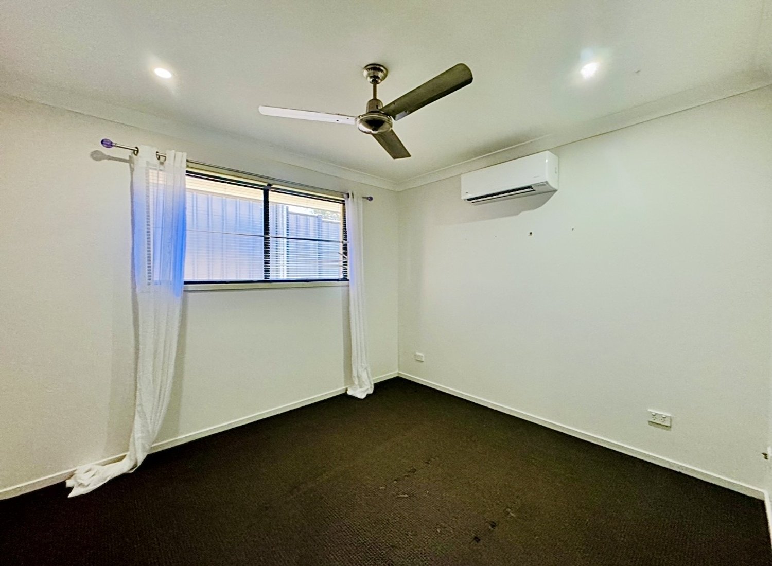 25 MACPHERSON Street, Moranbah For Sale by Infinity Property Specialists - image 17