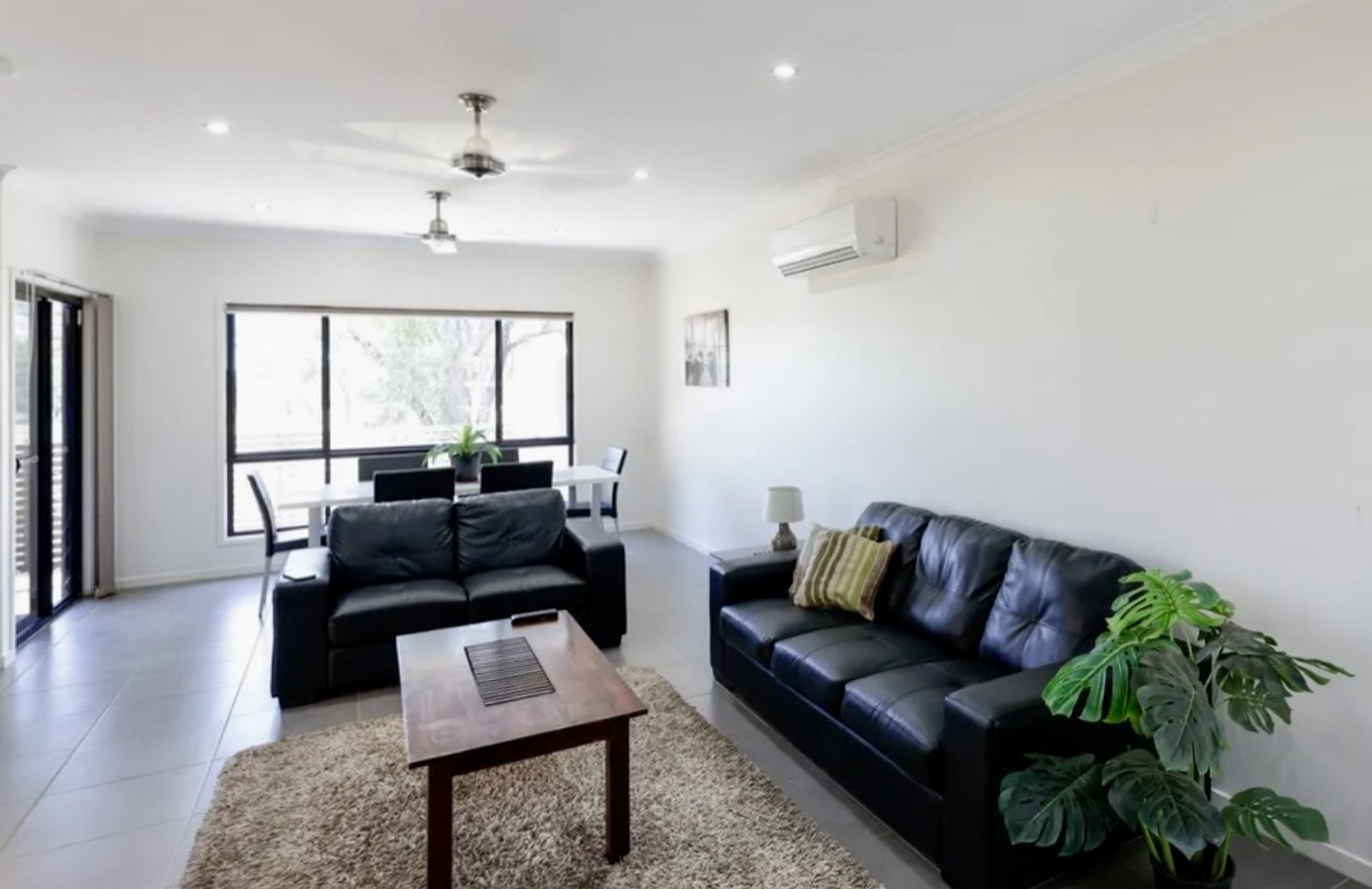 1, 2 And 3/44  KENNEDY Drive, Moranbah For Sale by Infinity Property Specialists - image 8