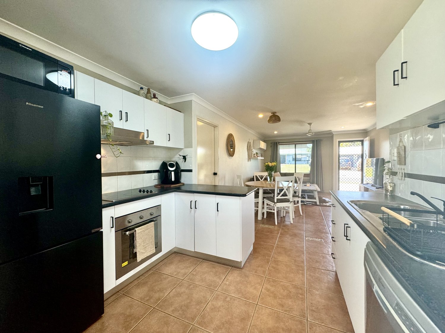 1B SAVANNAH Drive, Moranbah Sold by Infinity Property Specialists - image 8