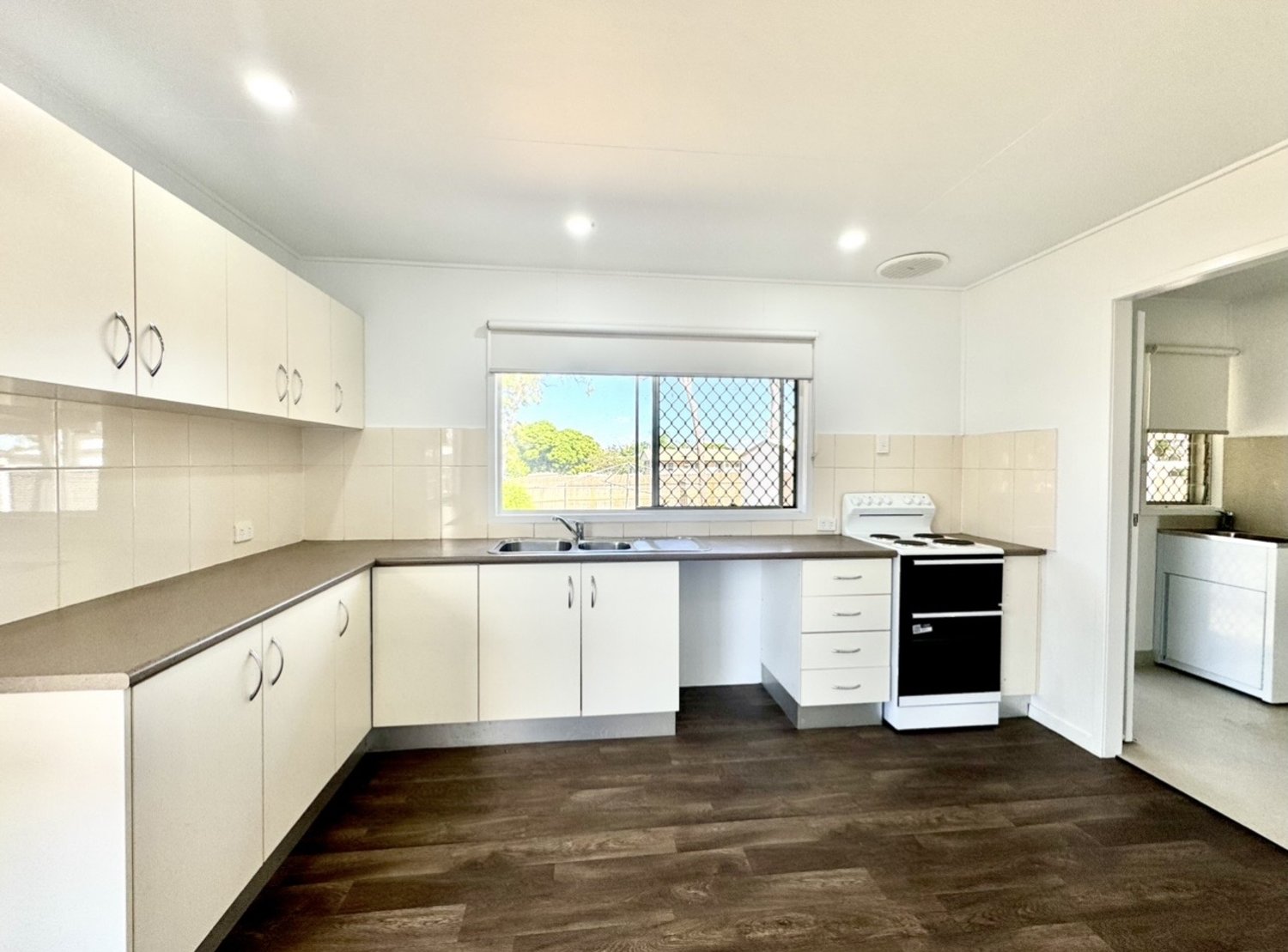 2 BELSHORE Street, Moranbah Sold by Infinity Property Specialists - image 9