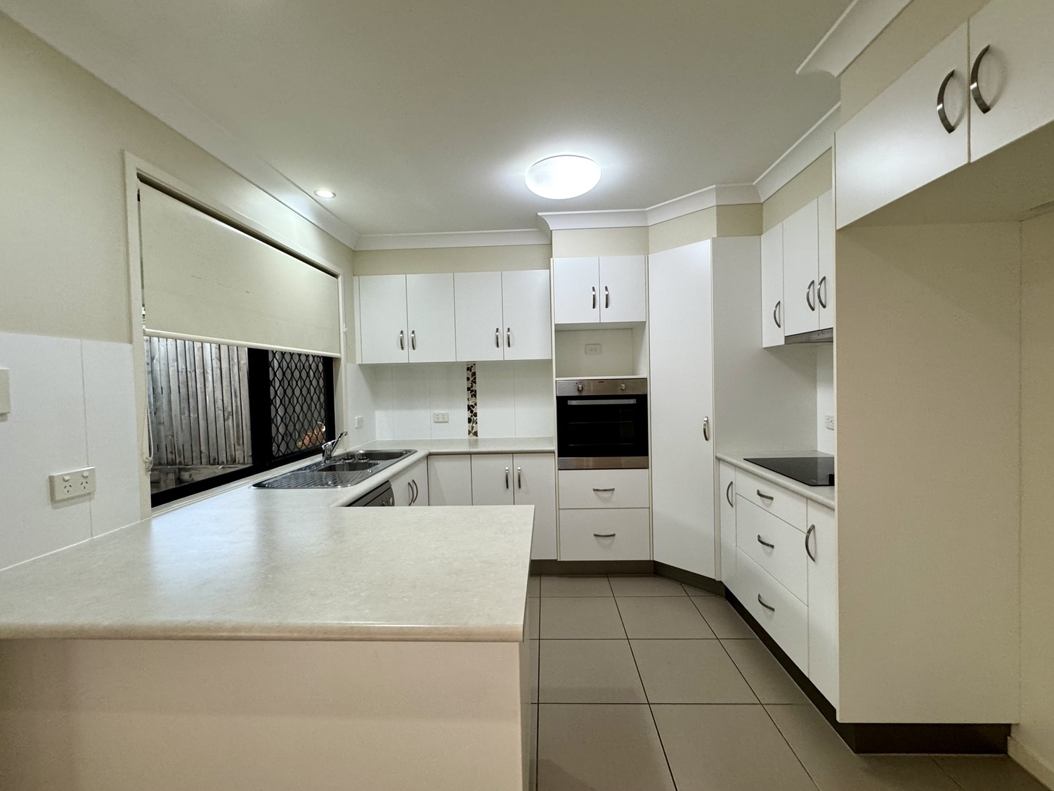 1 /18 BURKE Drive, Moranbah Sold by Infinity Property Specialists - image 3