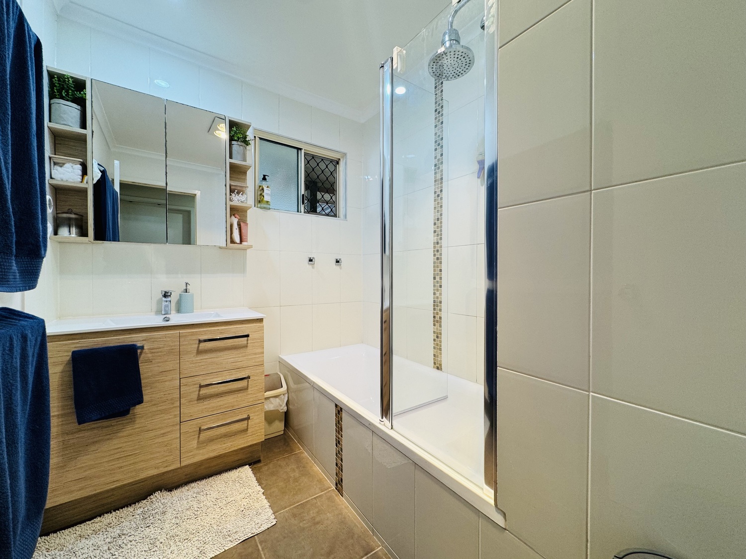 4 LAVER Street, Moranbah Sold by Infinity Property Specialists - image 3