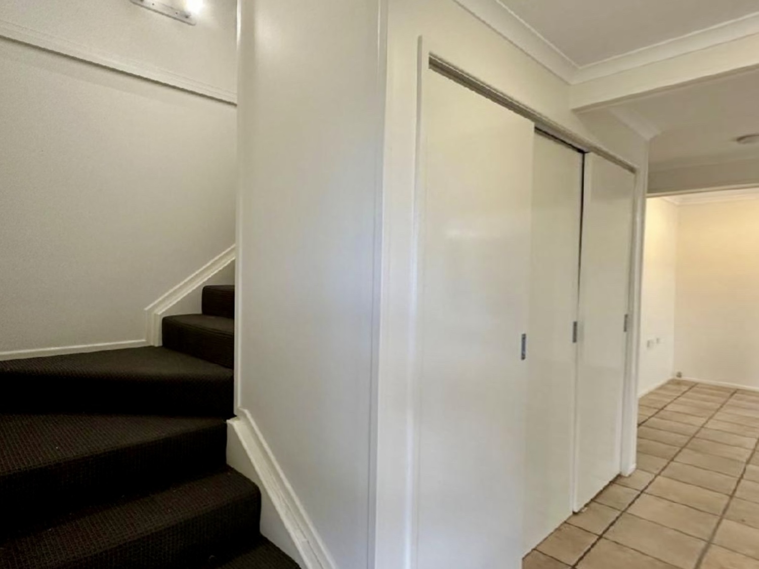 26 BARRACLOUGH Crescent, Moranbah Sold by Infinity Property Specialists - image 11