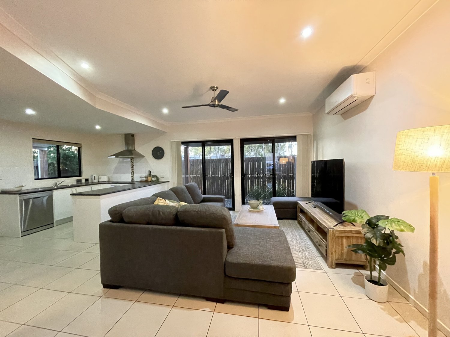 1, 2, 3/35 FLINDERS Drive, Moranbah Sold by Infinity Property Specialists - image 7