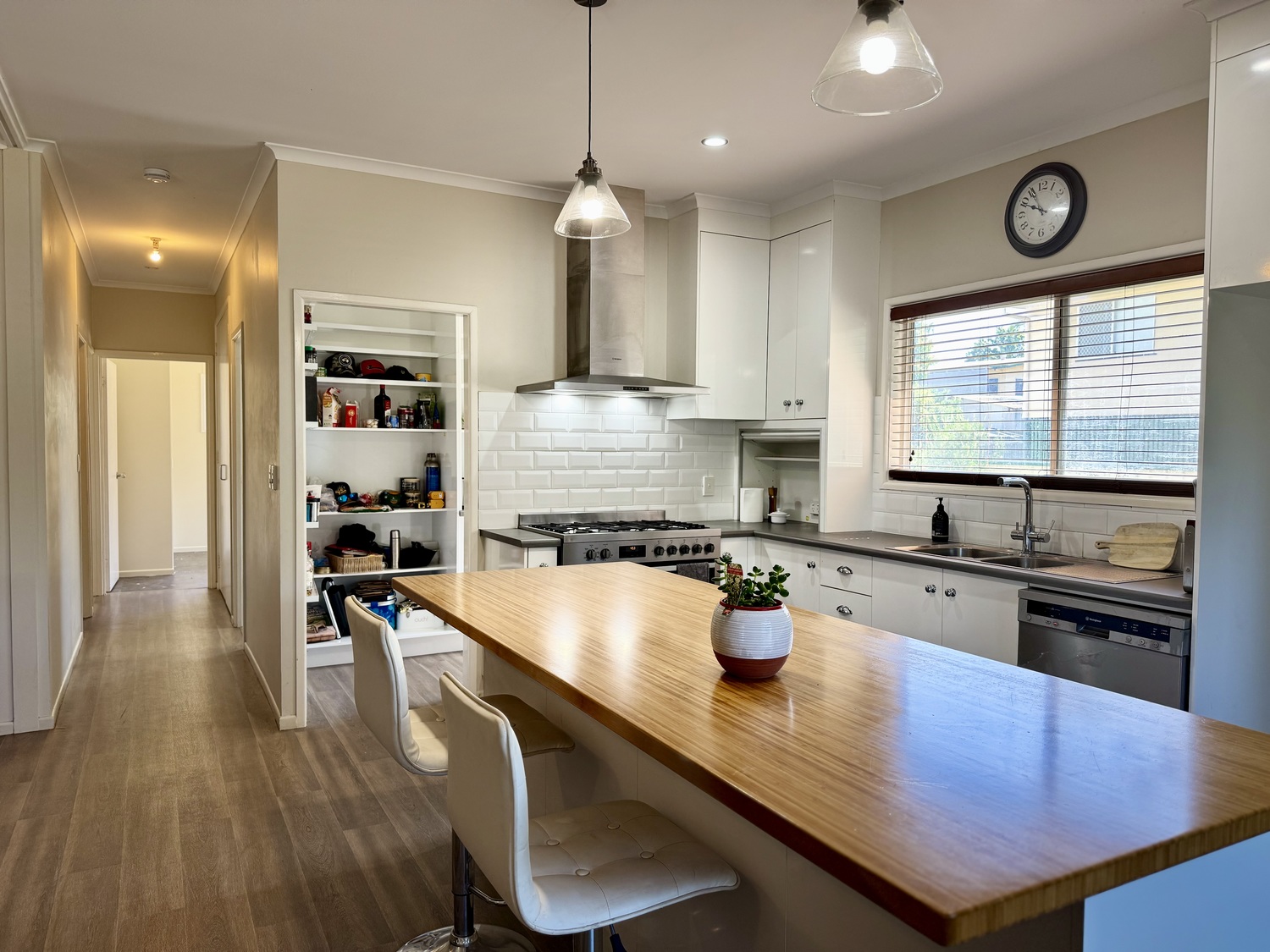 32 GOOLAGONG Crescent, Moranbah Sold by Infinity Property Specialists - image 4