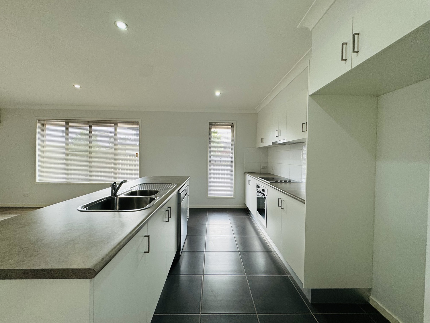 1 FINCH Street, Moranbah Sold by Infinity Property Specialists - image 4