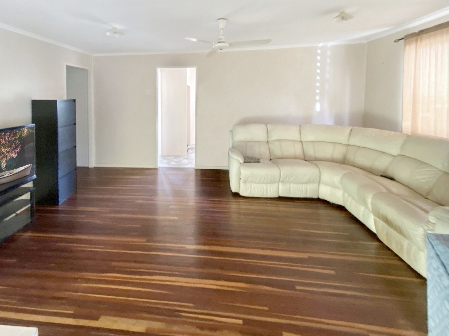 3  FLINDERS Drive, Moranbah Sold by Infinity Property Specialists - image 4