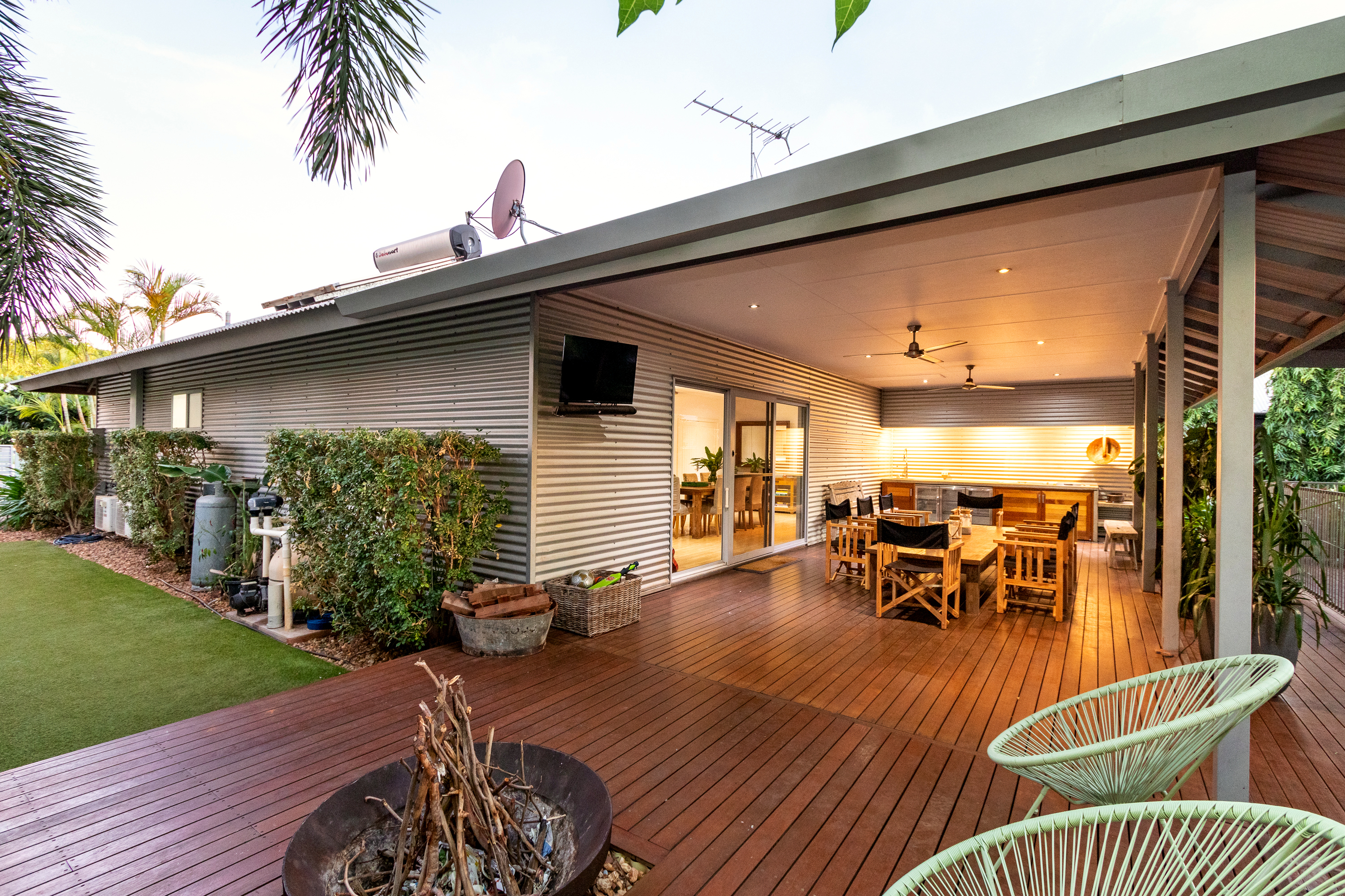 Relaxed Old Broome Living – Fully Furnished with Pool & Outdoor Entertaining
