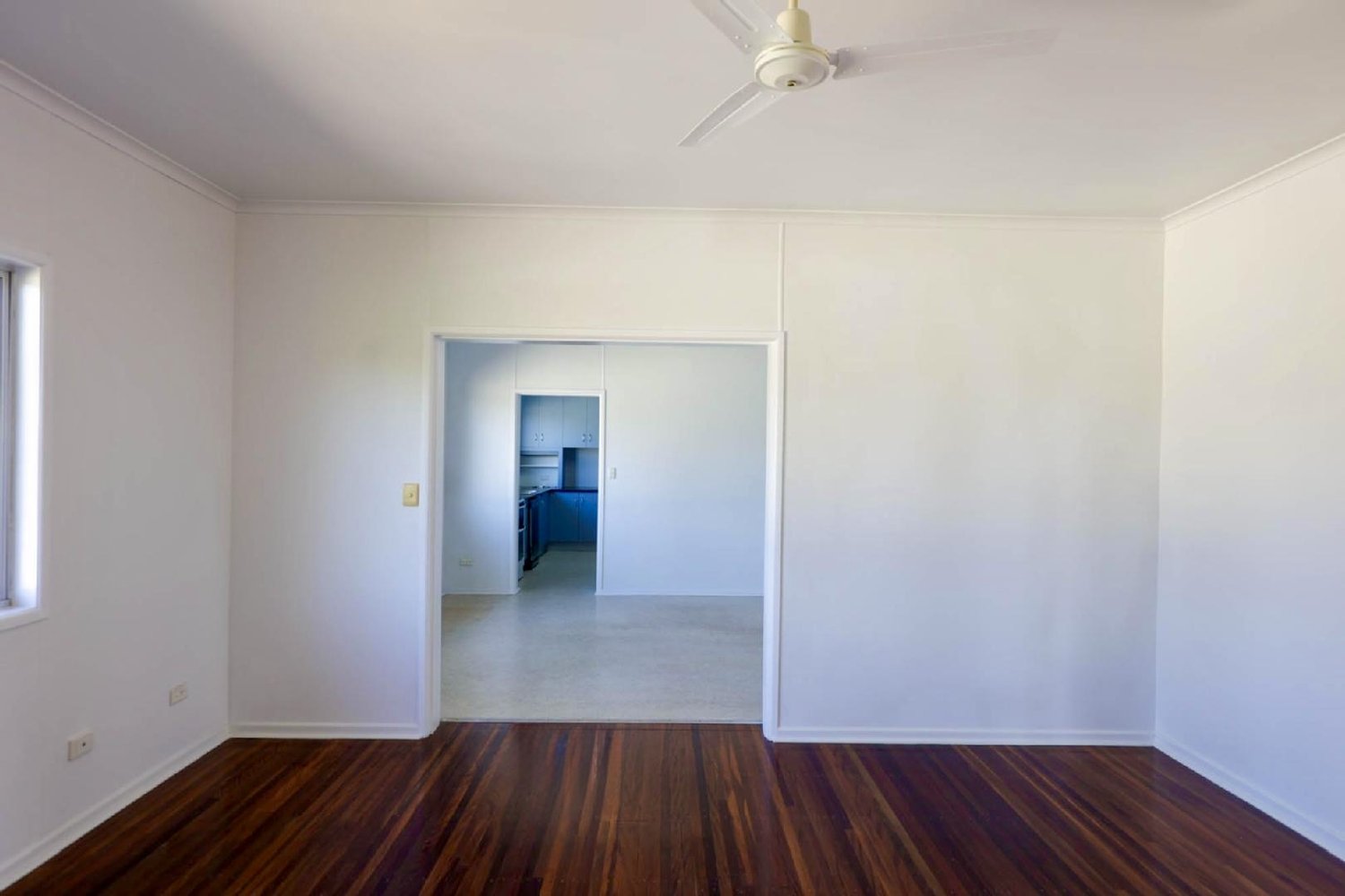 10 FLIGHT Drive, Moranbah For Sale by Infinity Property Specialists - image 6