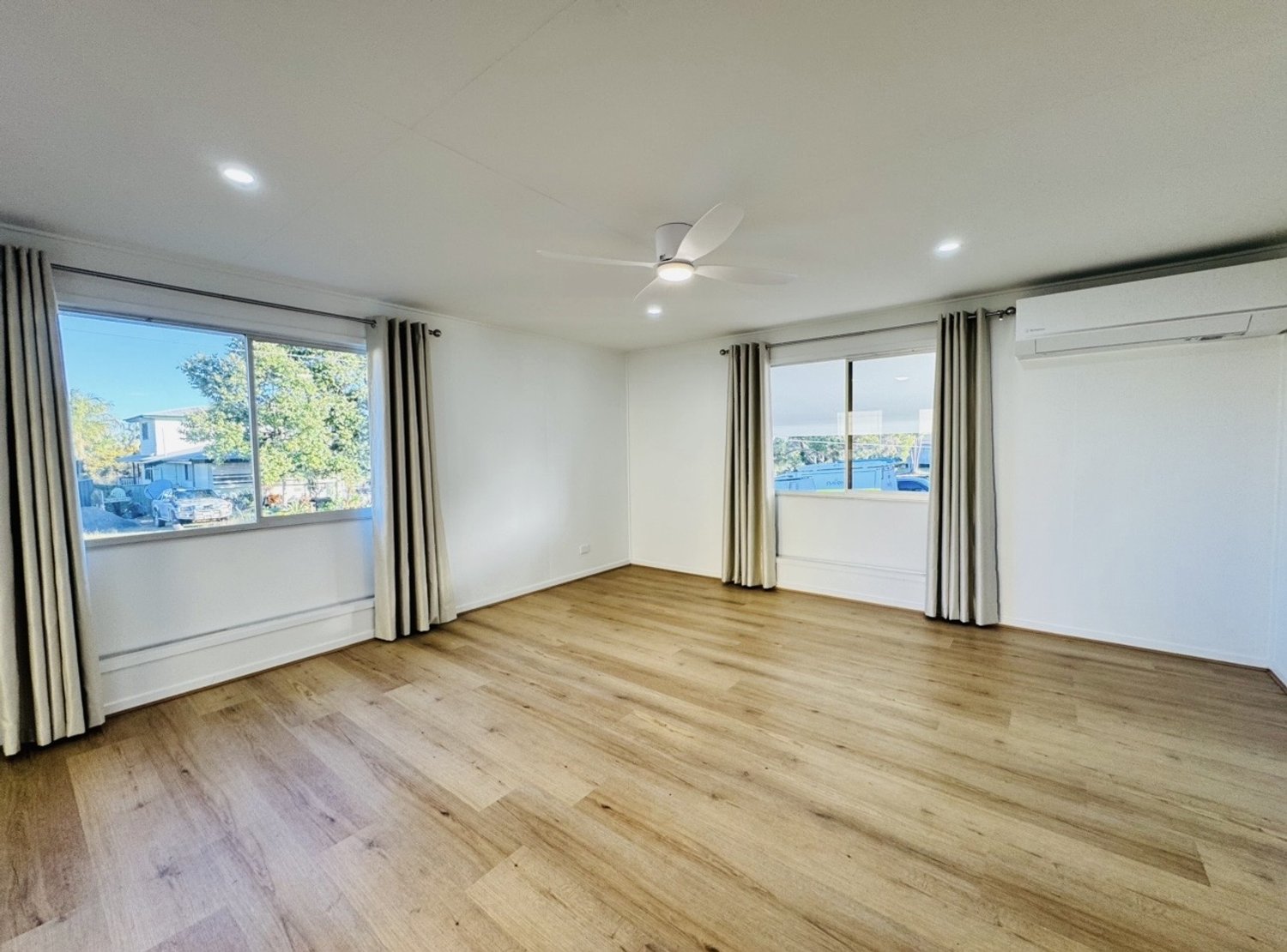 6 MENZIES Court, Moranbah For Sale by Infinity Property Specialists - image 3