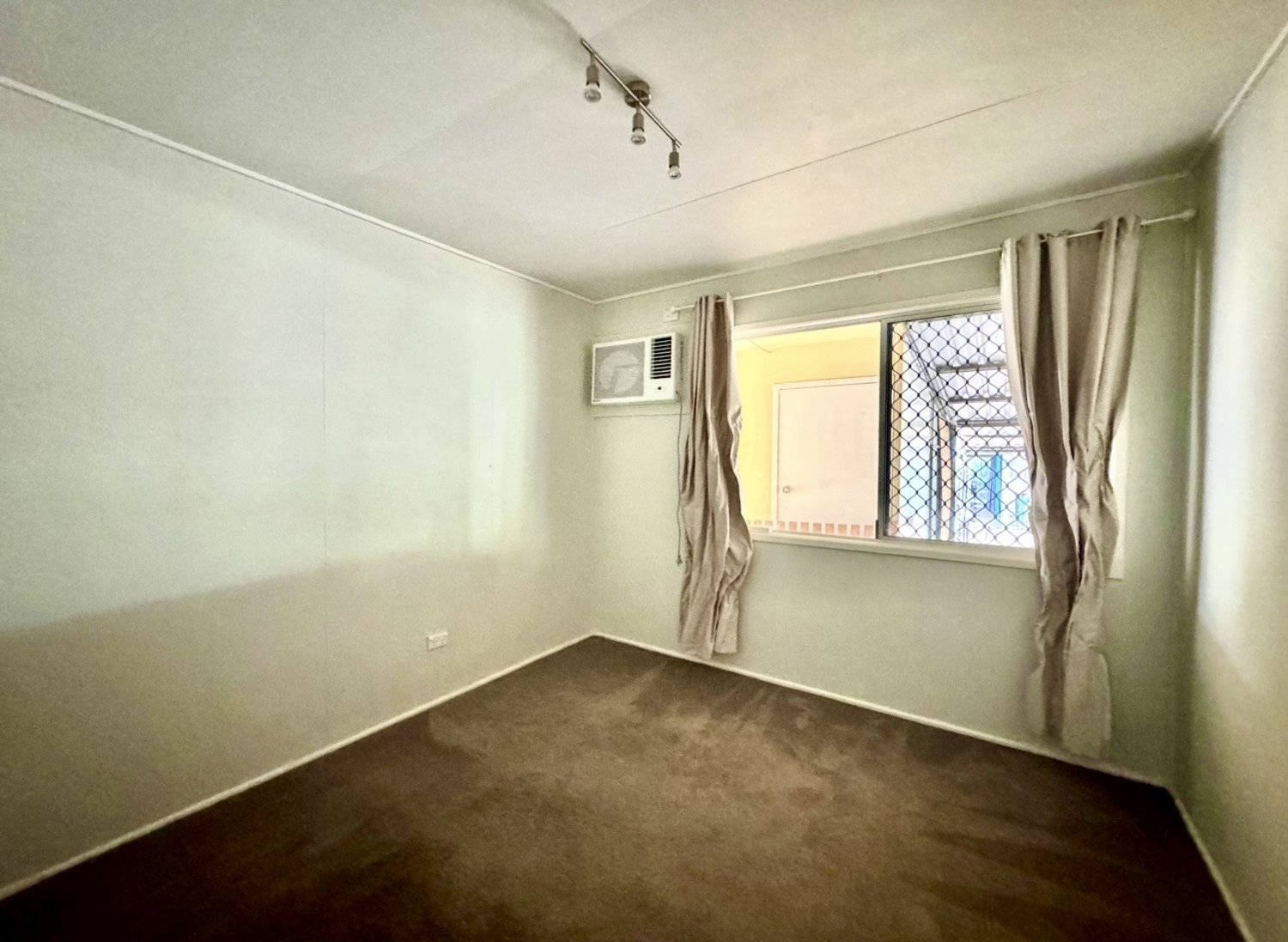 3 ROLFE Estate, Moranbah Leased by Infinity Property Specialists - image 10