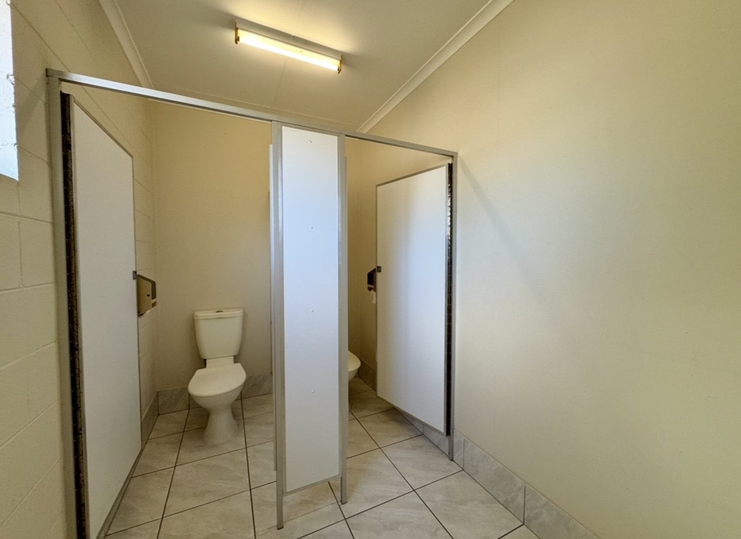 2 ACACIA Street, Moranbah For Sale by Infinity Property Specialists - image 9