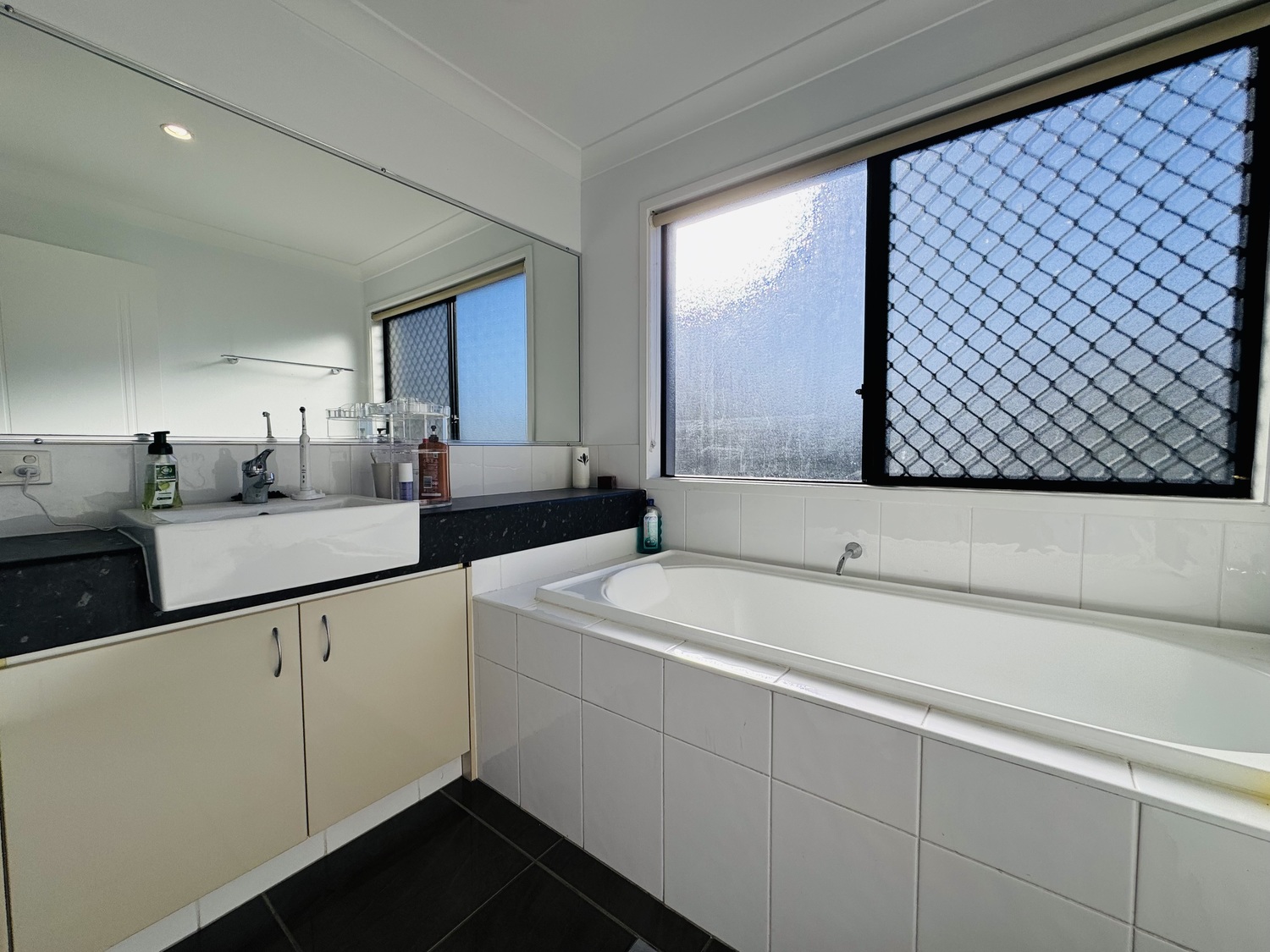 81 UTAH Drive, Moranbah Sold by Infinity Property Specialists - image 13