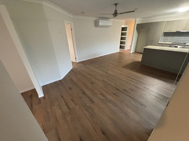 Large Modern 4 Bedroom Home