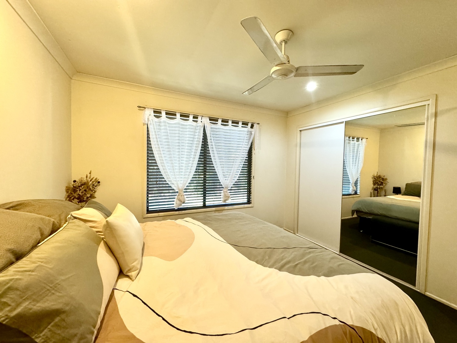 2/37 SAVANNAH Drive, Moranbah Sold by Infinity Property Specialists - image 8