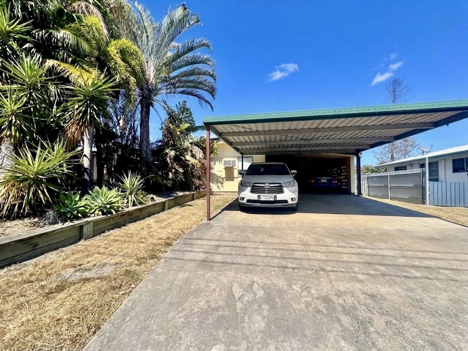 15 BARCOO Drive, Moranbah For Sale by Infinity Property Specialists