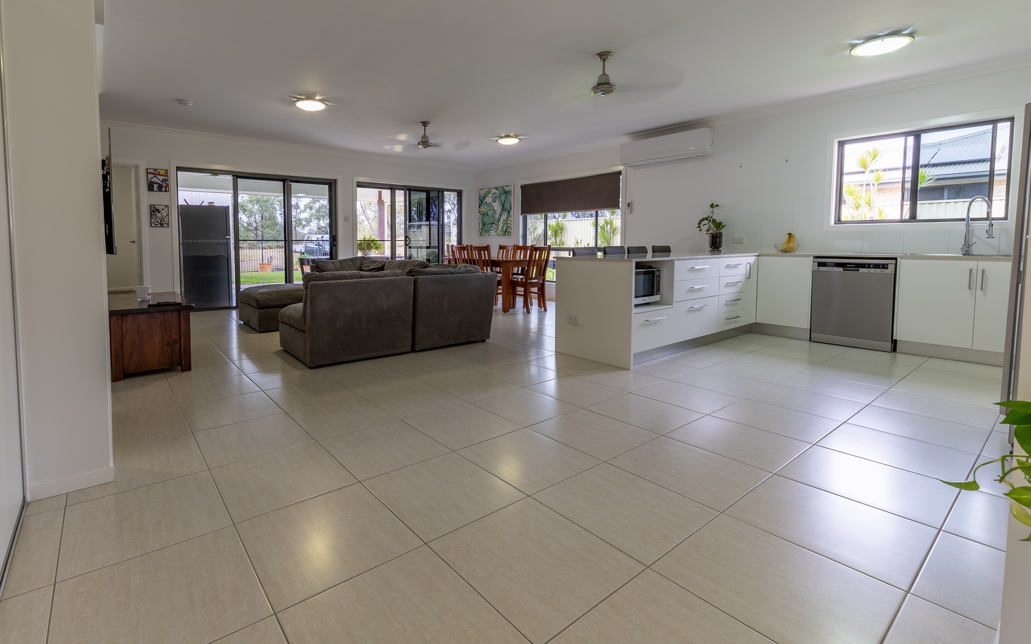 38 LAMBERT Drive, Moranbah Sold by Infinity Property Specialists - image 6