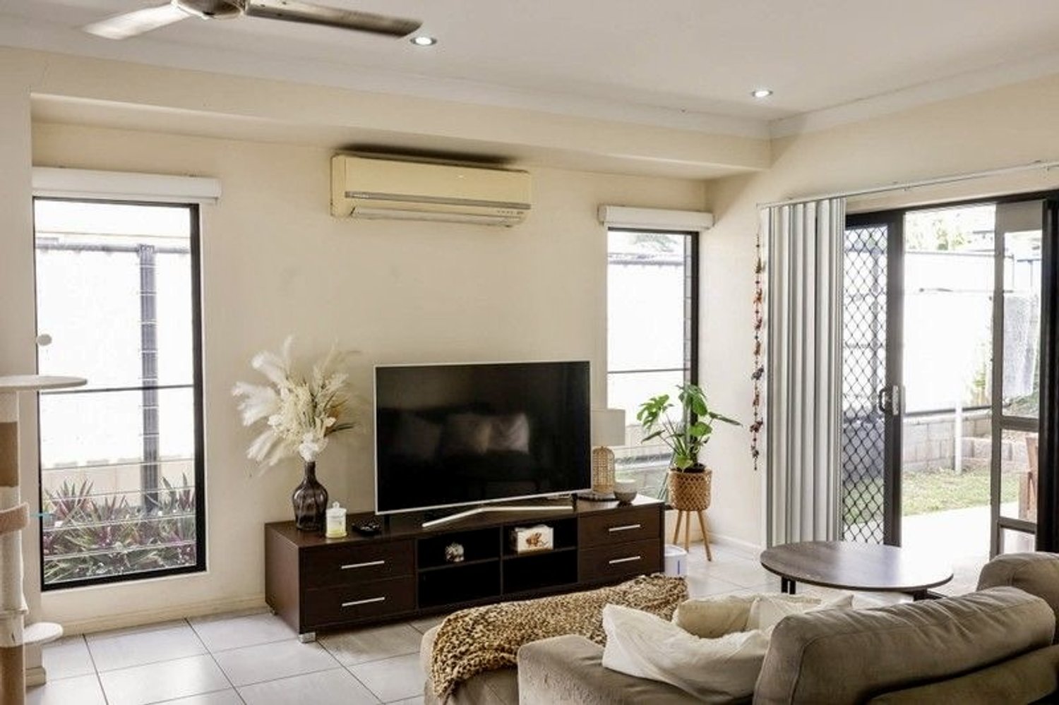1, 2, 3 & 4/40 SCHIFCOFSKE Drive, Moranbah For Sale by Infinity Property Specialists - image 9