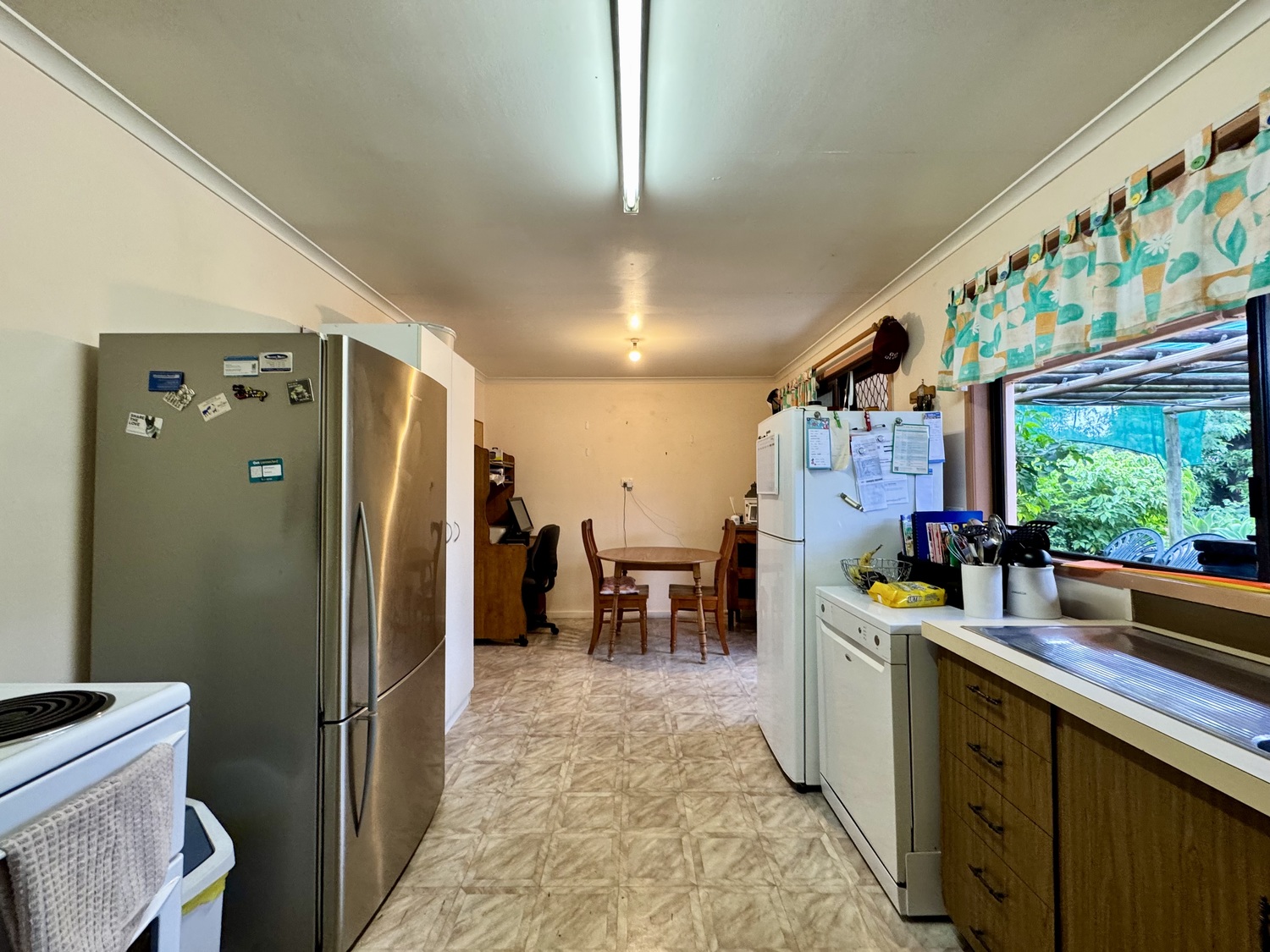 28 BARRACLOUGH Crescent, Moranbah Sold by Infinity Property Specialists - image 8
