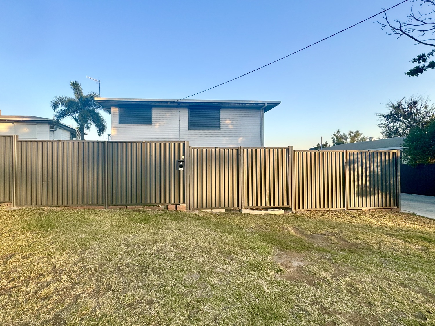 4 HANNAN Drive, Moranbah Sold by Infinity Property Specialists - image 2