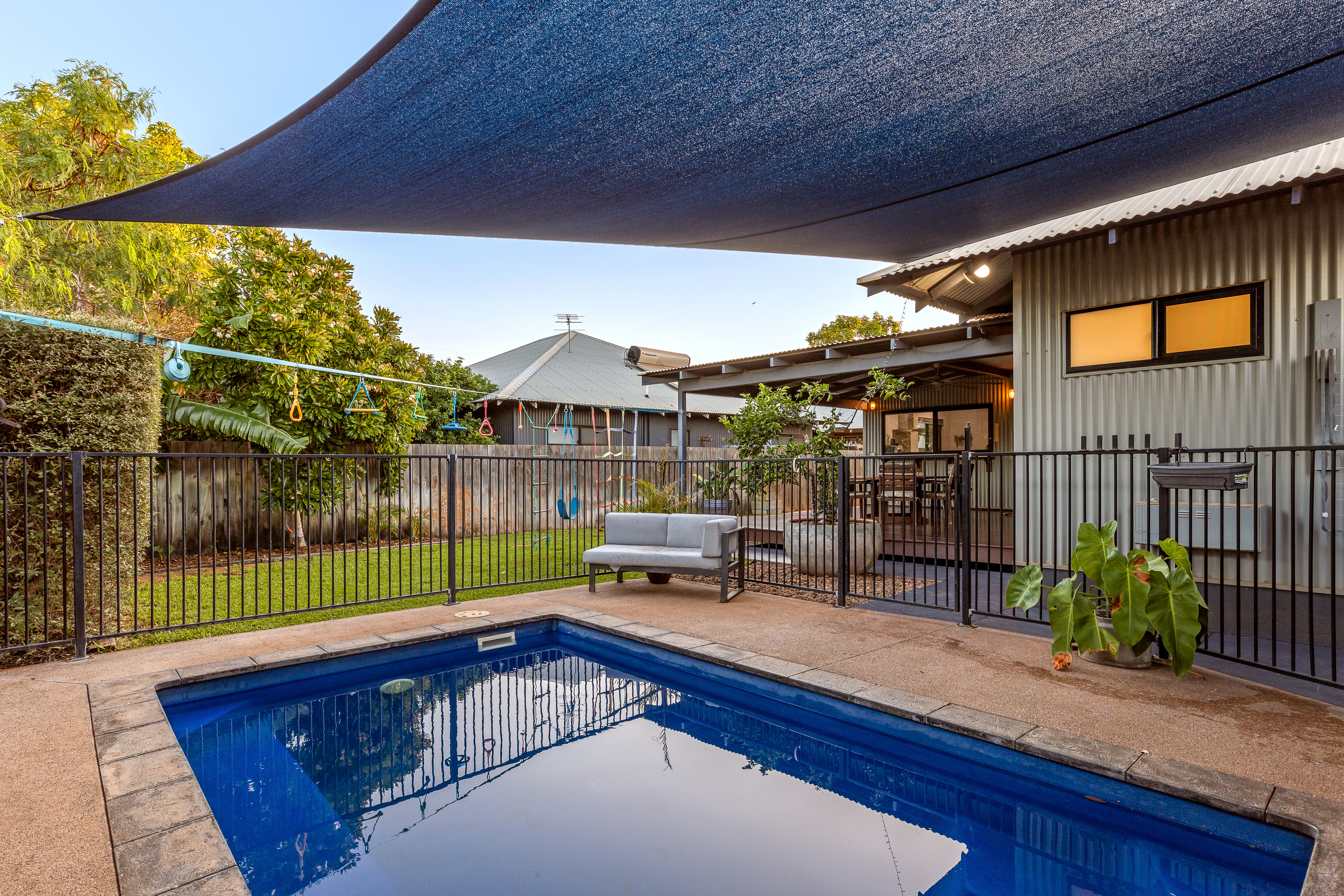 UNDER OFFER