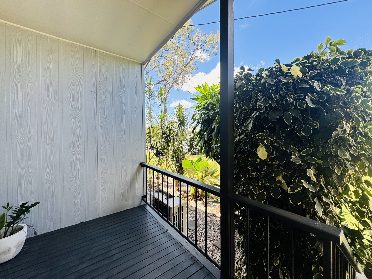 13 FLIGHT Drive, Moranbah Sold by Infinity Property Specialists - image 2