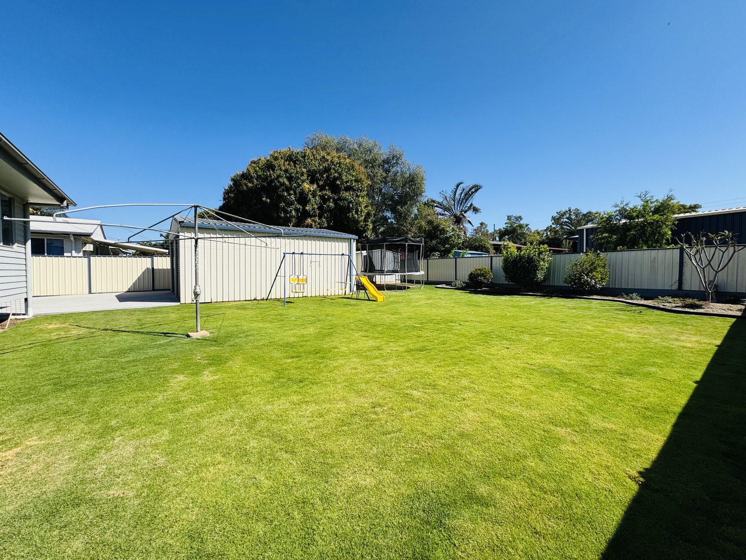 6 OXLEY Drive, Moranbah Sold by Infinity Property Specialists - image 3