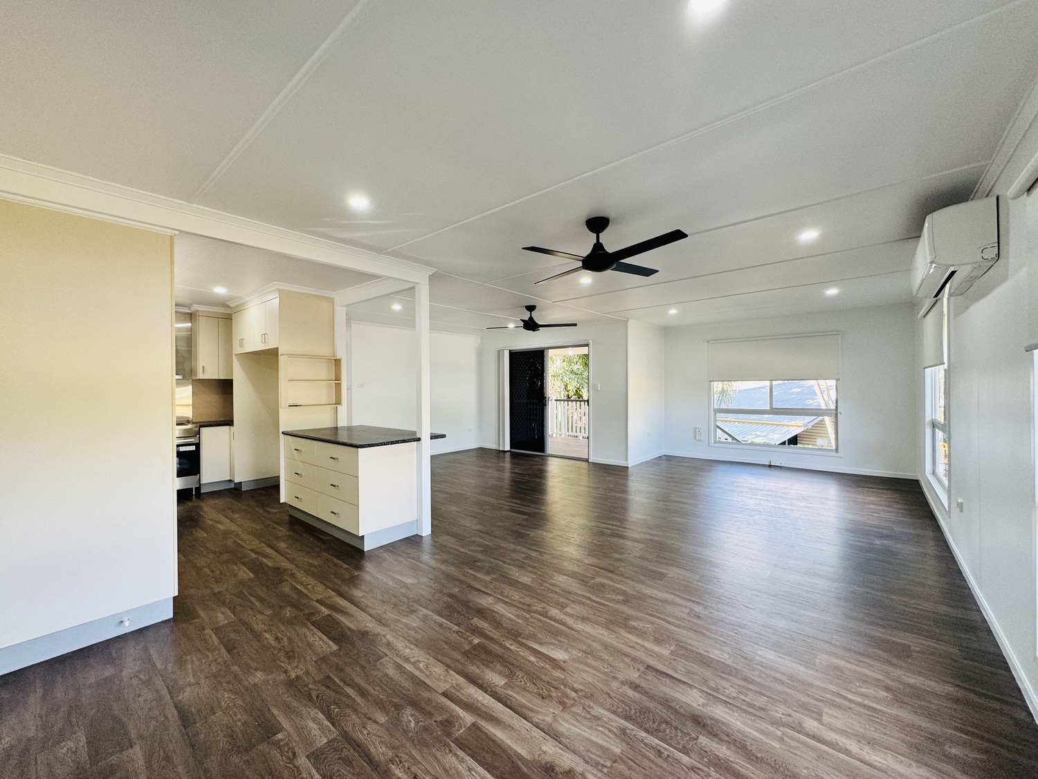 12 COOK Court, Moranbah For Sale by Infinity Property Specialists - image 2