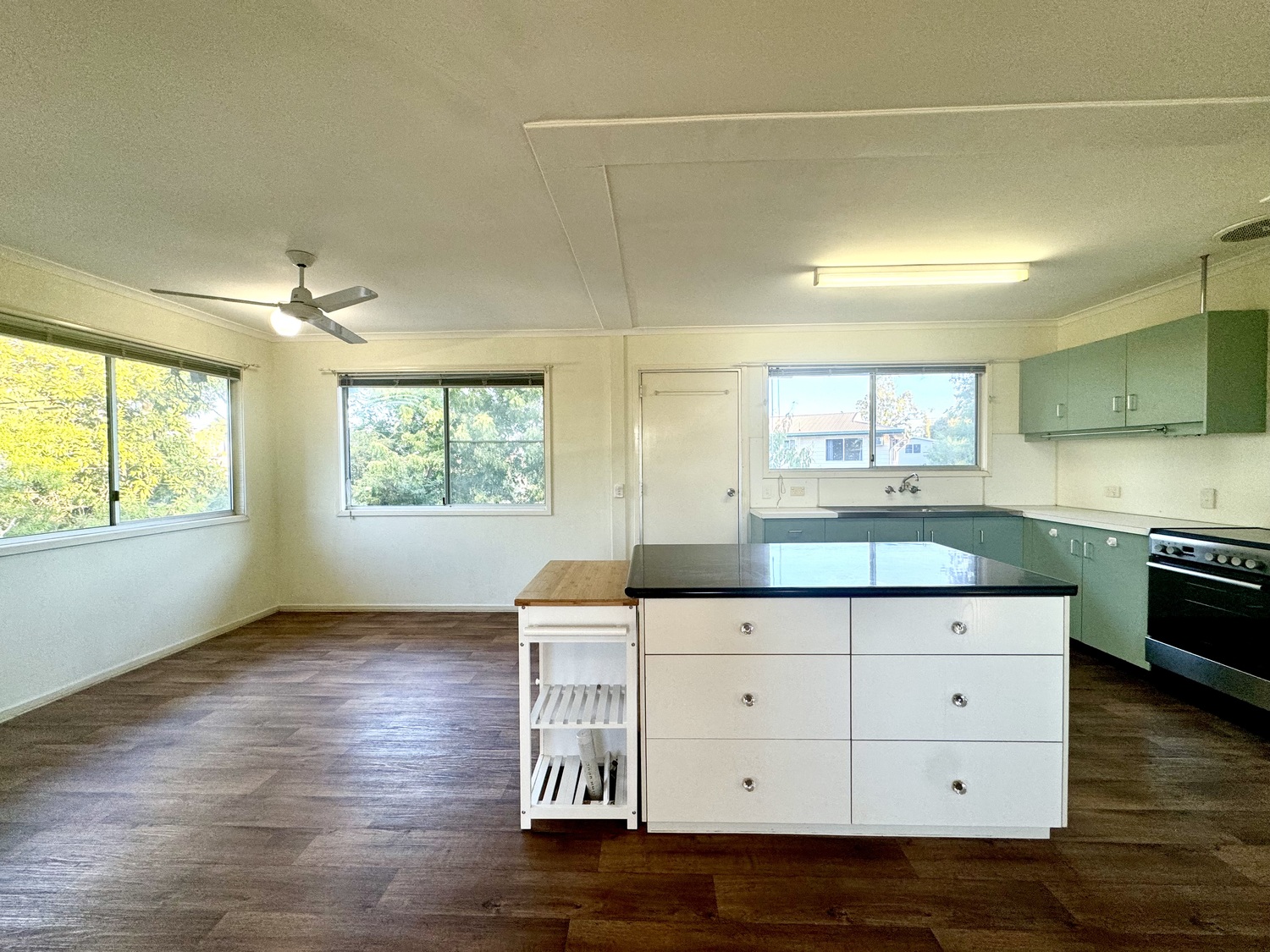 6 BEETSON Street, Moranbah Sold by Infinity Property Specialists - image 14