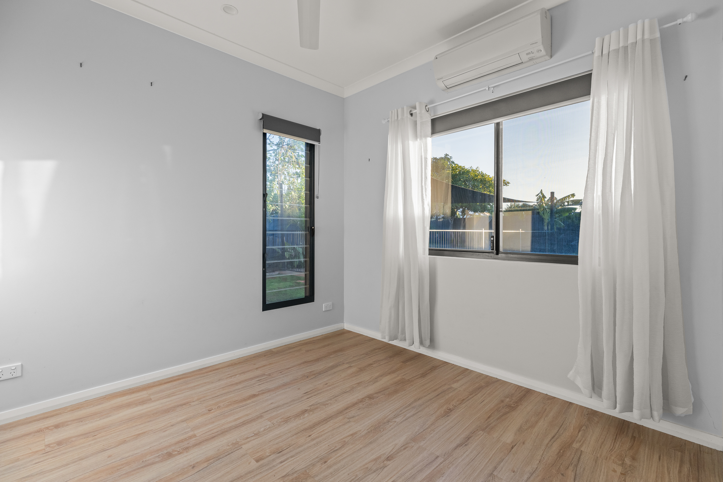 Poolside Living in Popular Broome North