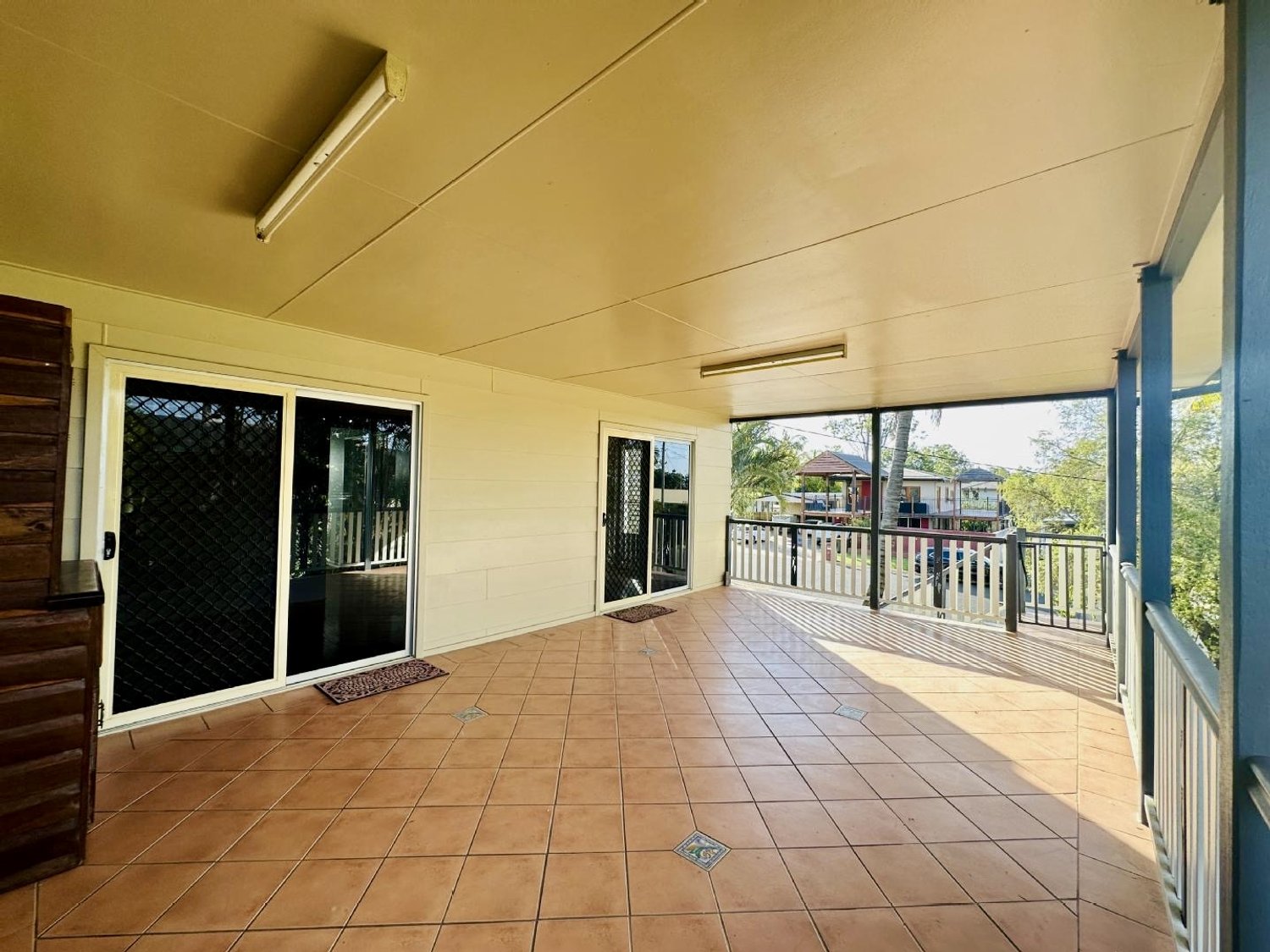 10 FLIGHT Drive, Moranbah For Sale by Infinity Property Specialists - image 3