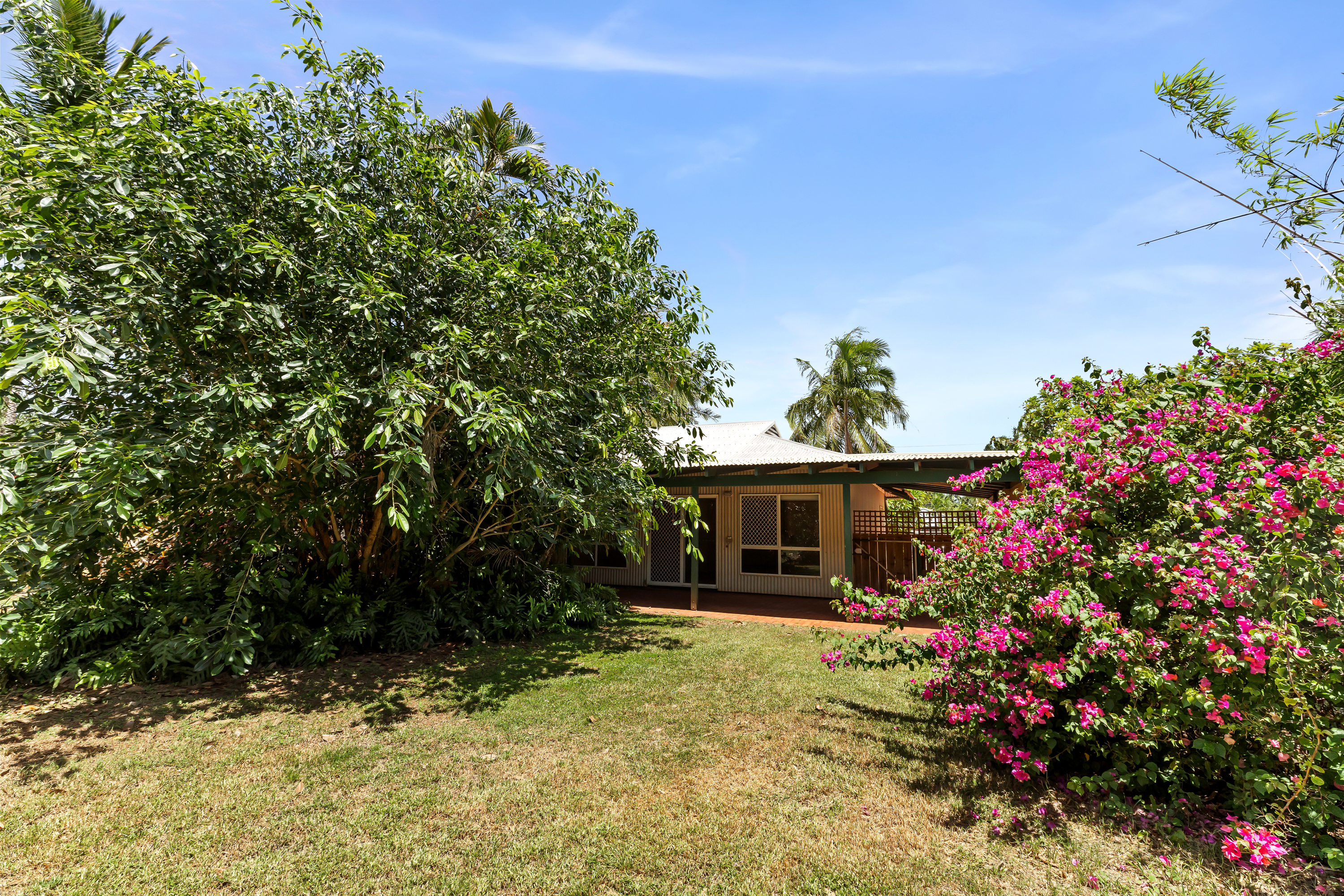 Cable Beach Home with Spacious Backyard
