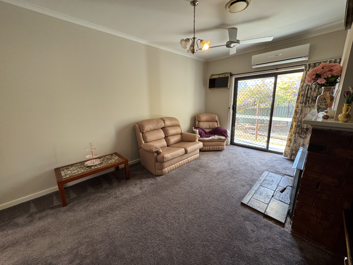 6 Jephcott Avenue, Corryong - Thumbnail 6