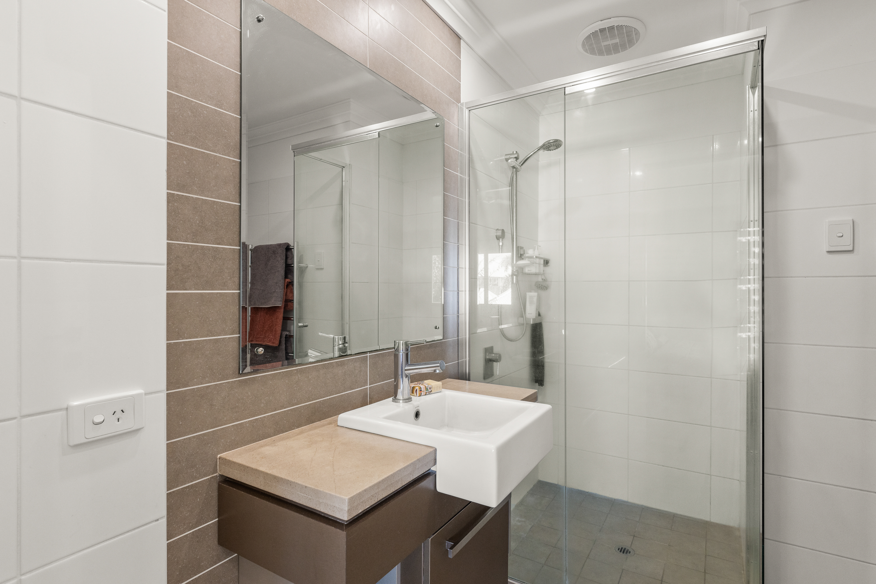 Sophisticated Apartment Living in the Heart of Broome