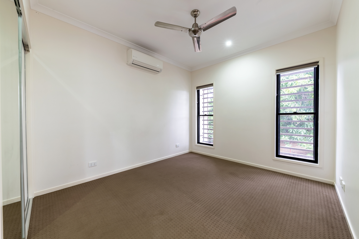 1, 2 And 3 /40 LEICHHARDT Drive, Moranbah Sold by Infinity Property Specialists - image 24