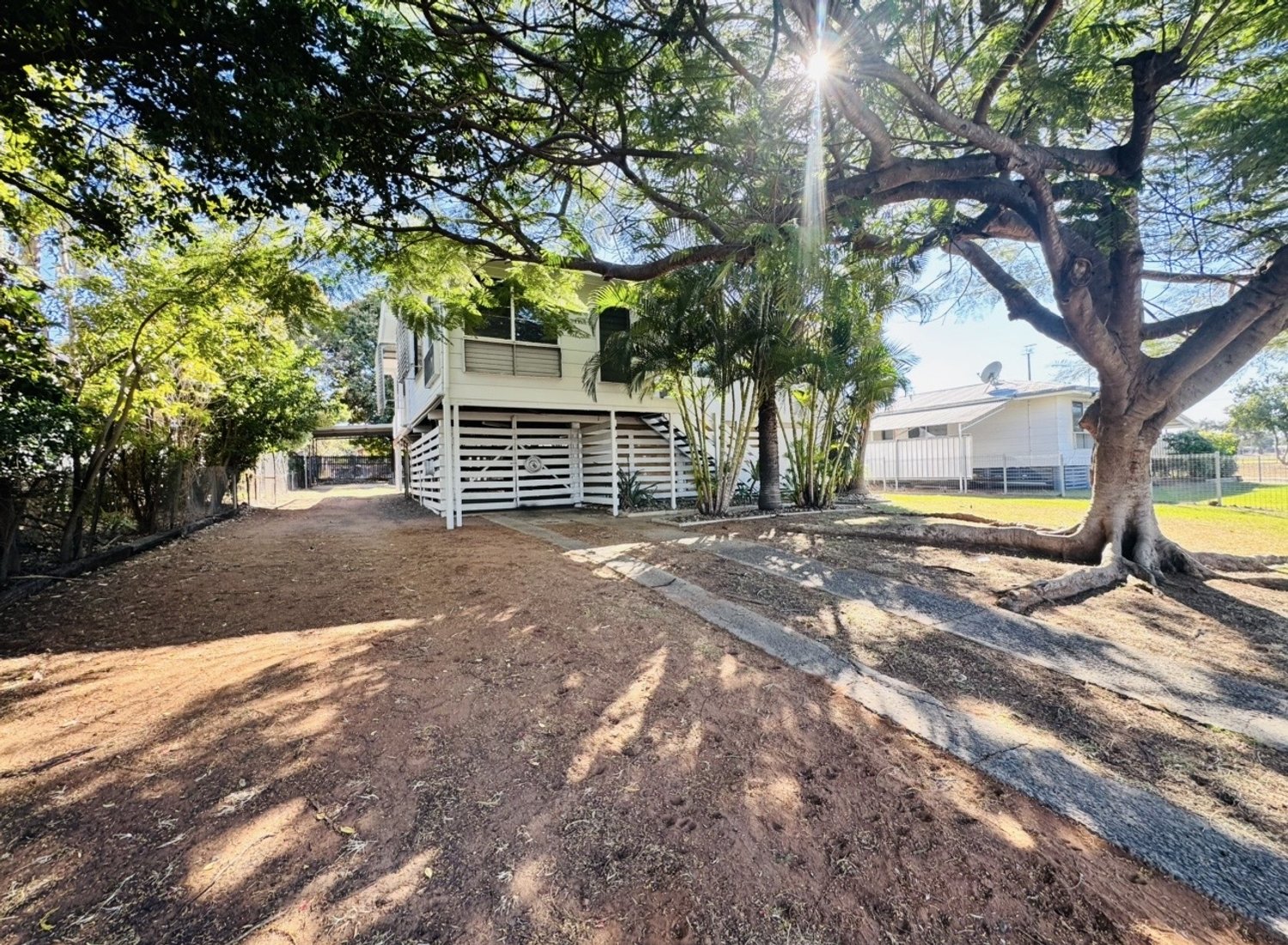 54 ARCHER Drive, Moranbah Leased by Infinity Property Specialists - image 2