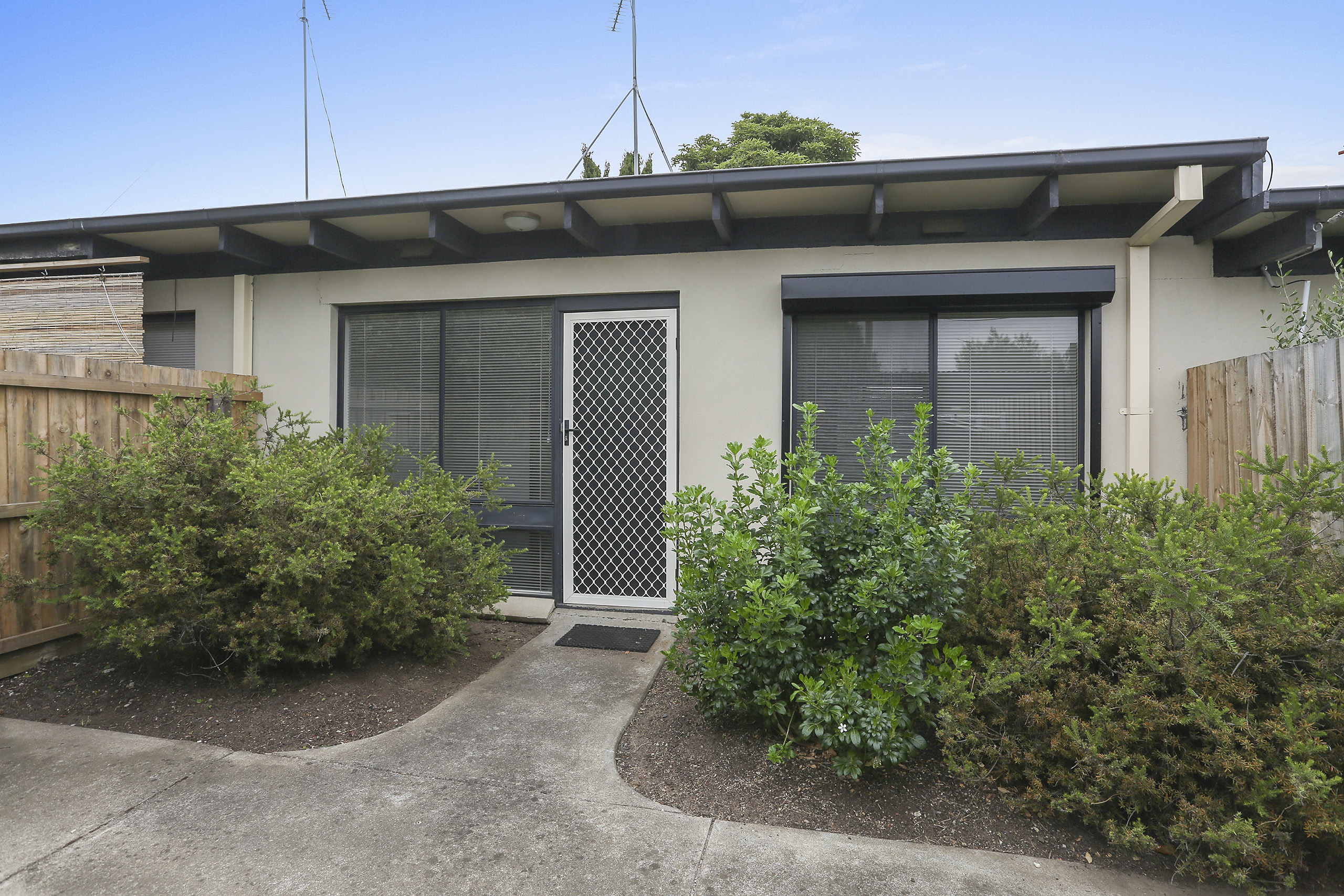 Rental properties & online application form