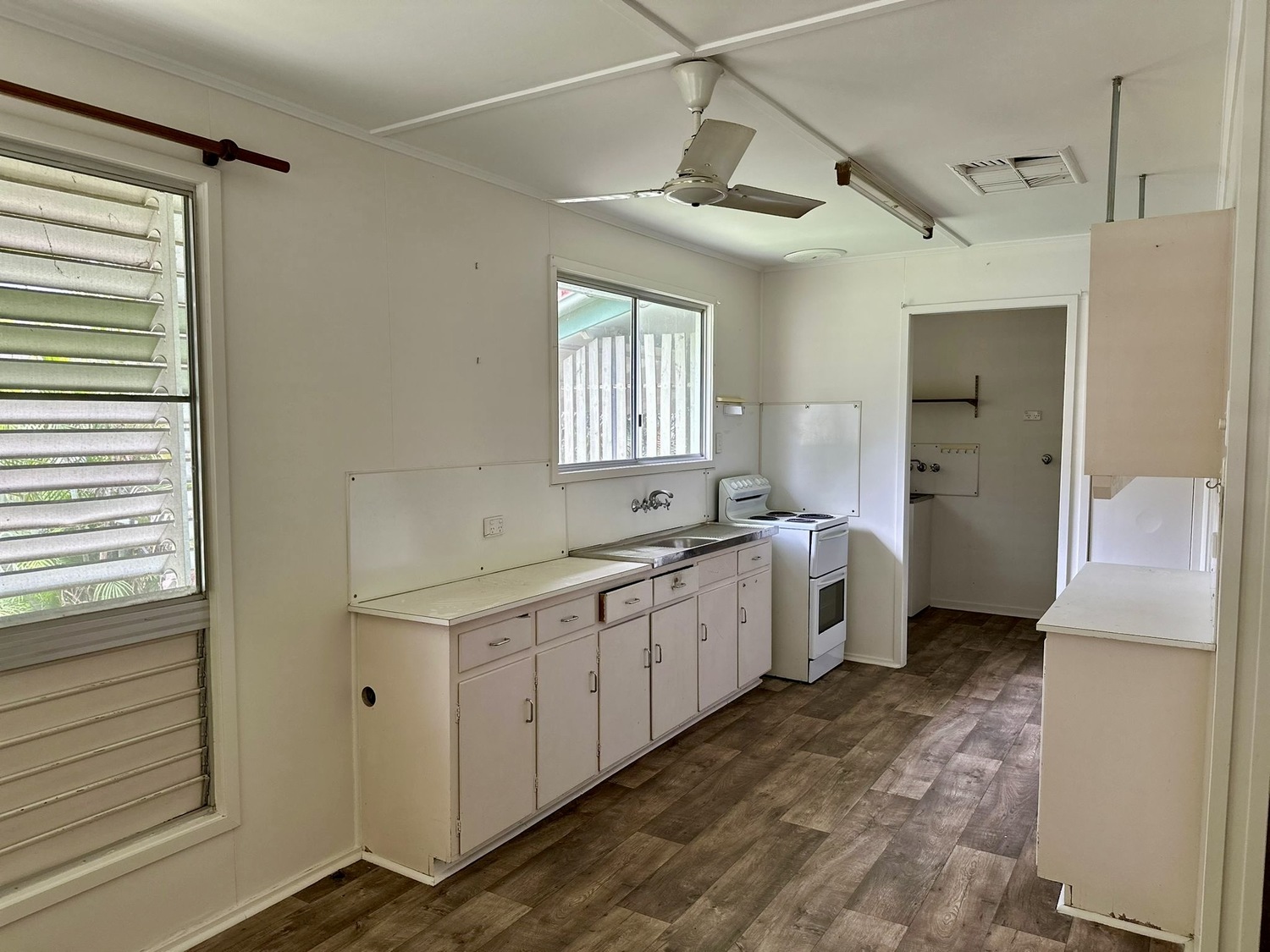 3 LESLIE Drive, Moranbah Sold by Infinity Property Specialists - image 7