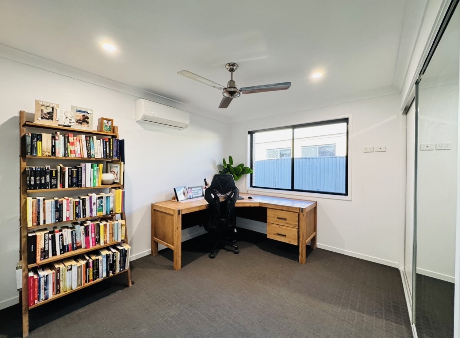 52 LAMBERT Drive, Moranbah Sold by Infinity Property Specialists - image 17