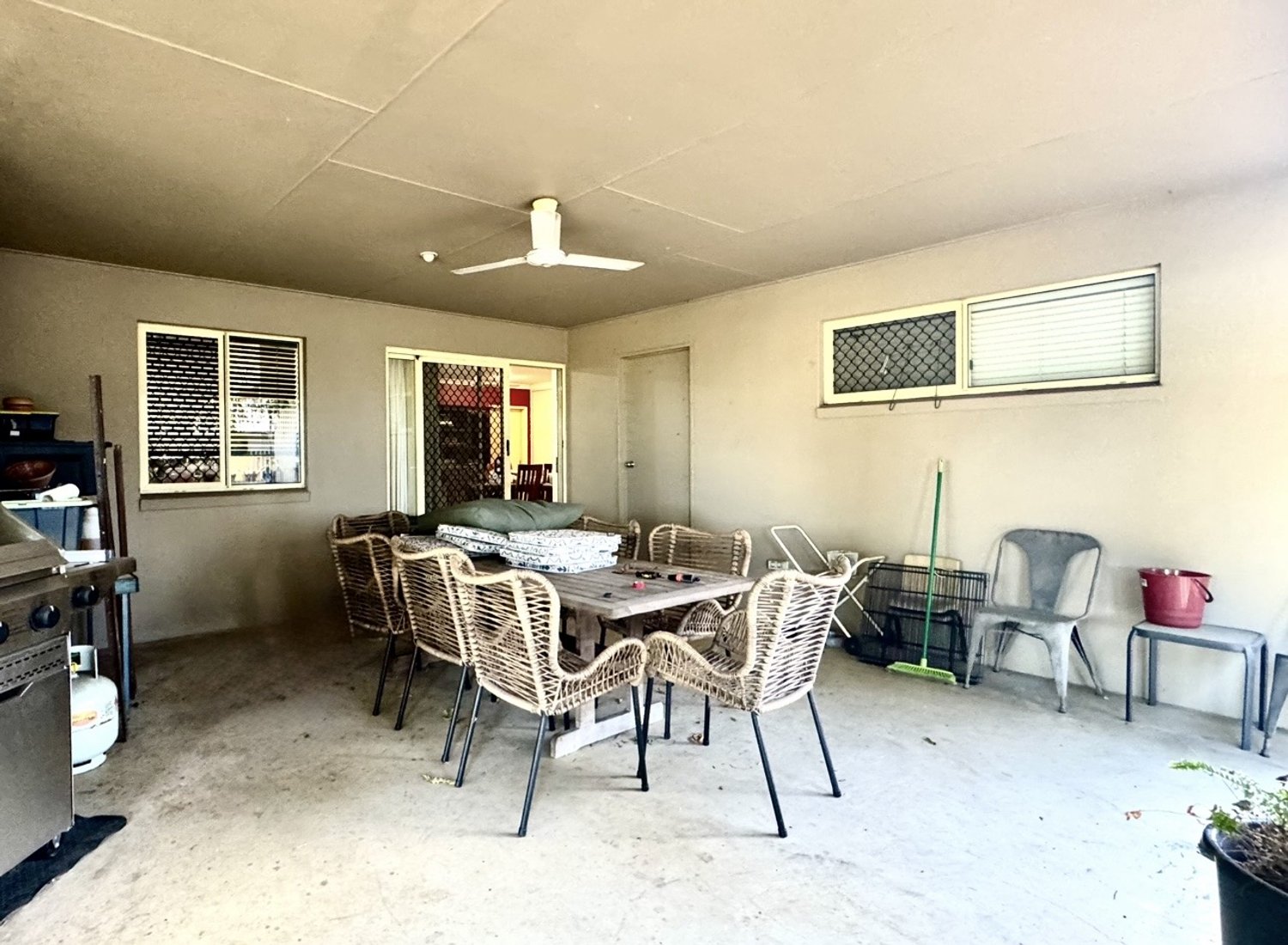 76 CLEMENTS Street, Moranbah For Sale by Infinity Property Specialists - image 14