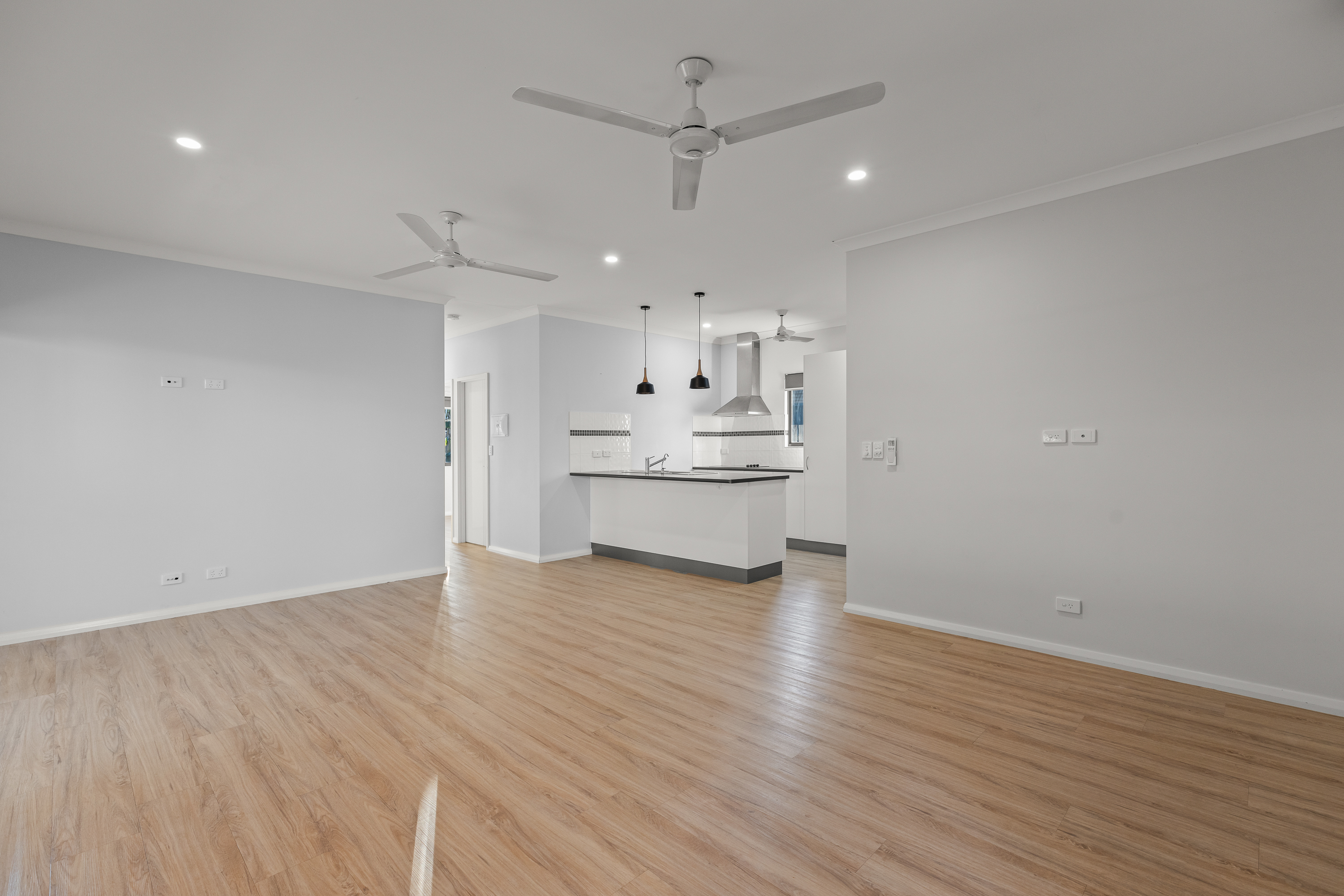 Poolside Living in Popular Broome North