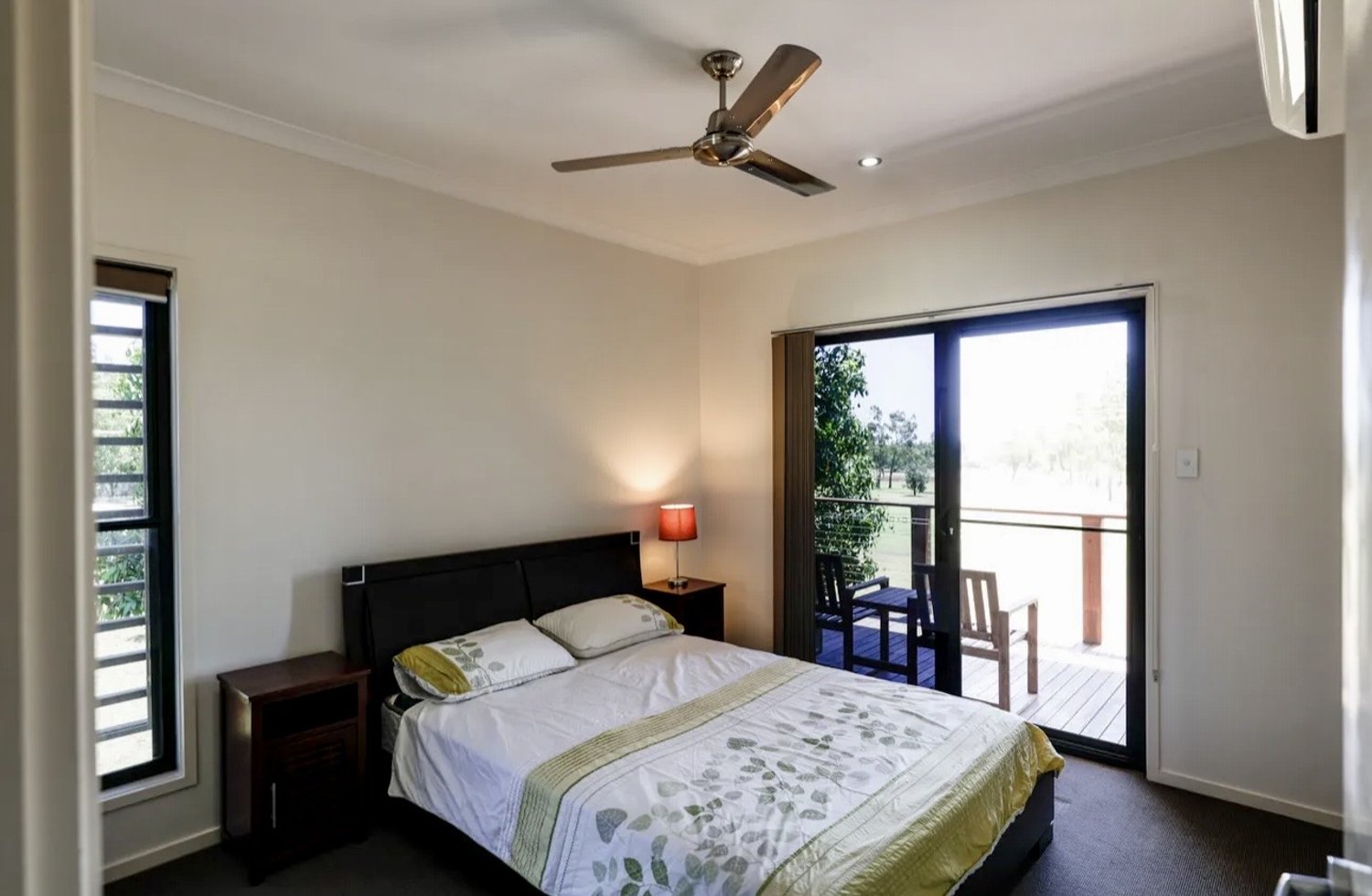 1, 2 And 3/44  KENNEDY Drive, Moranbah For Sale by Infinity Property Specialists - image 23