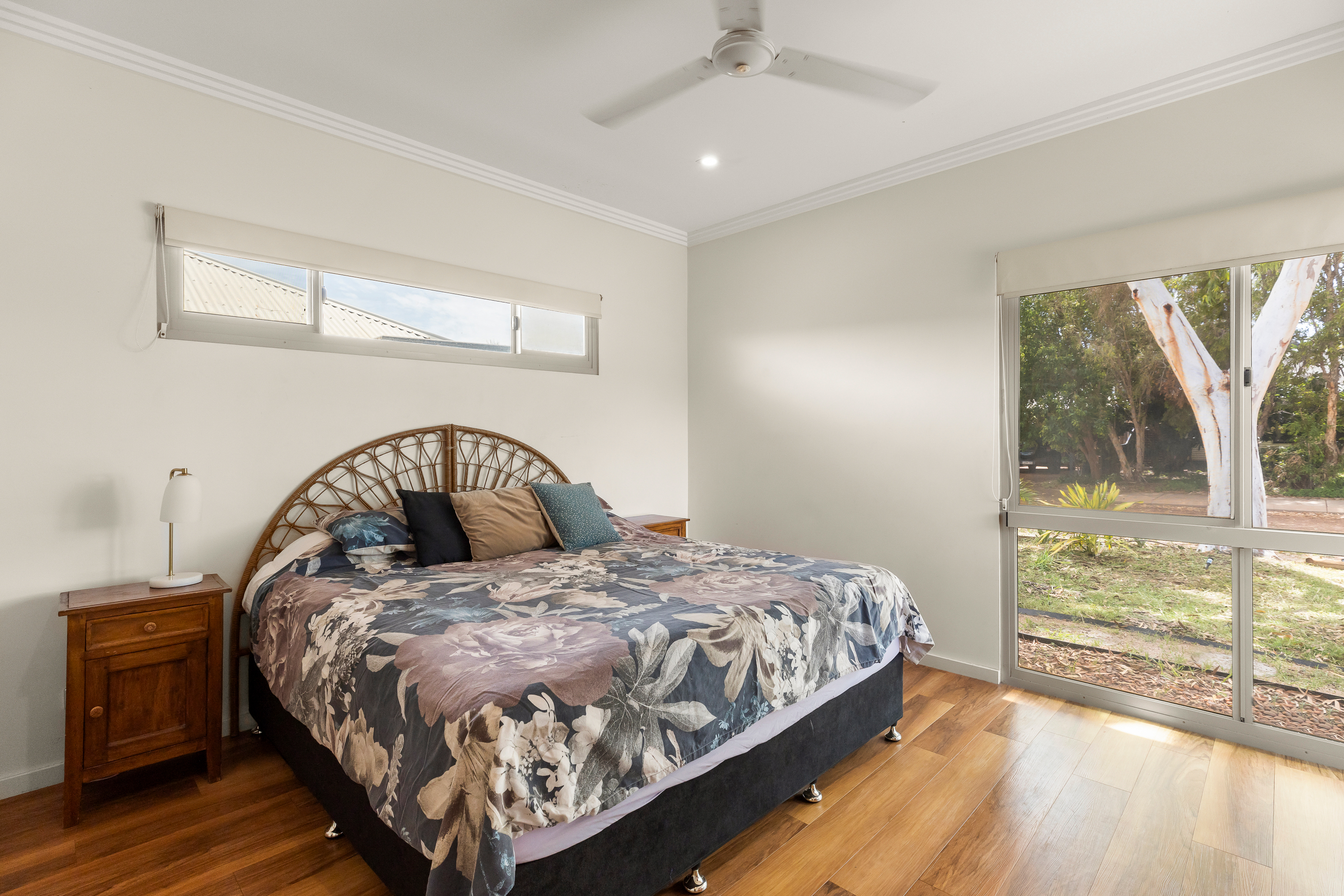 Spacious Family Living with Pool & Shed